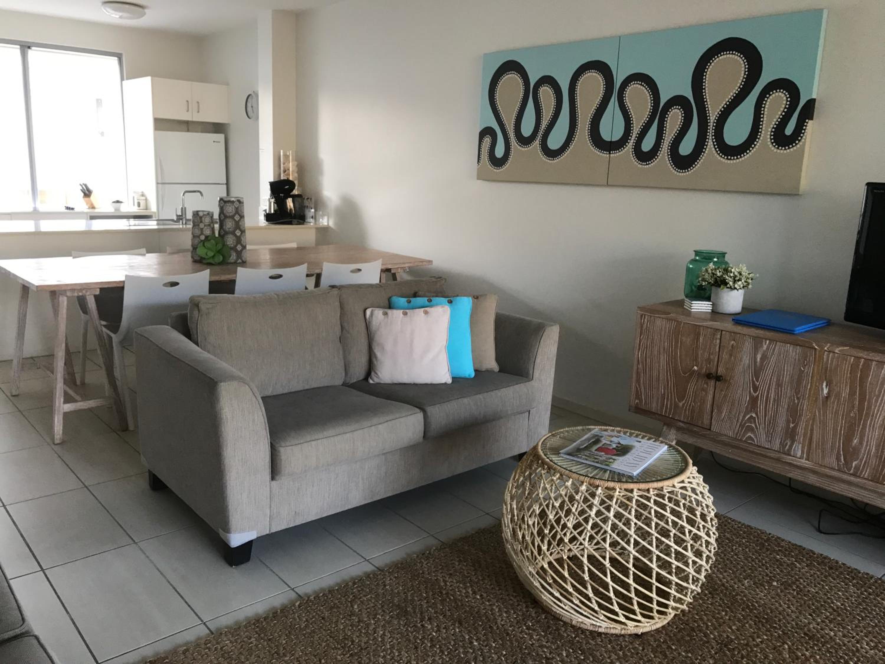 Two-Bedroom Apartment with Water View - Photo 18