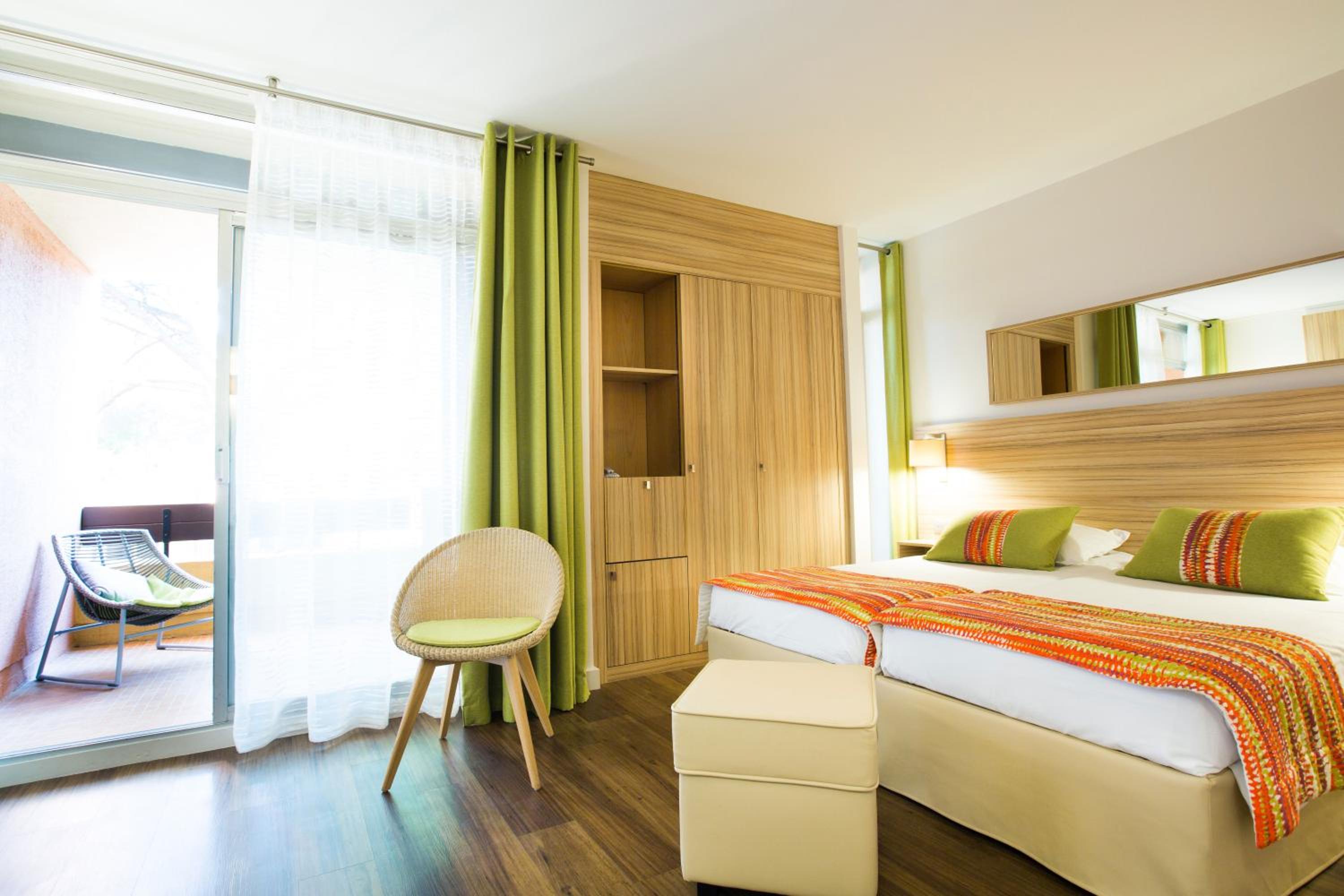 Triple Room with Terrace - Photo 4