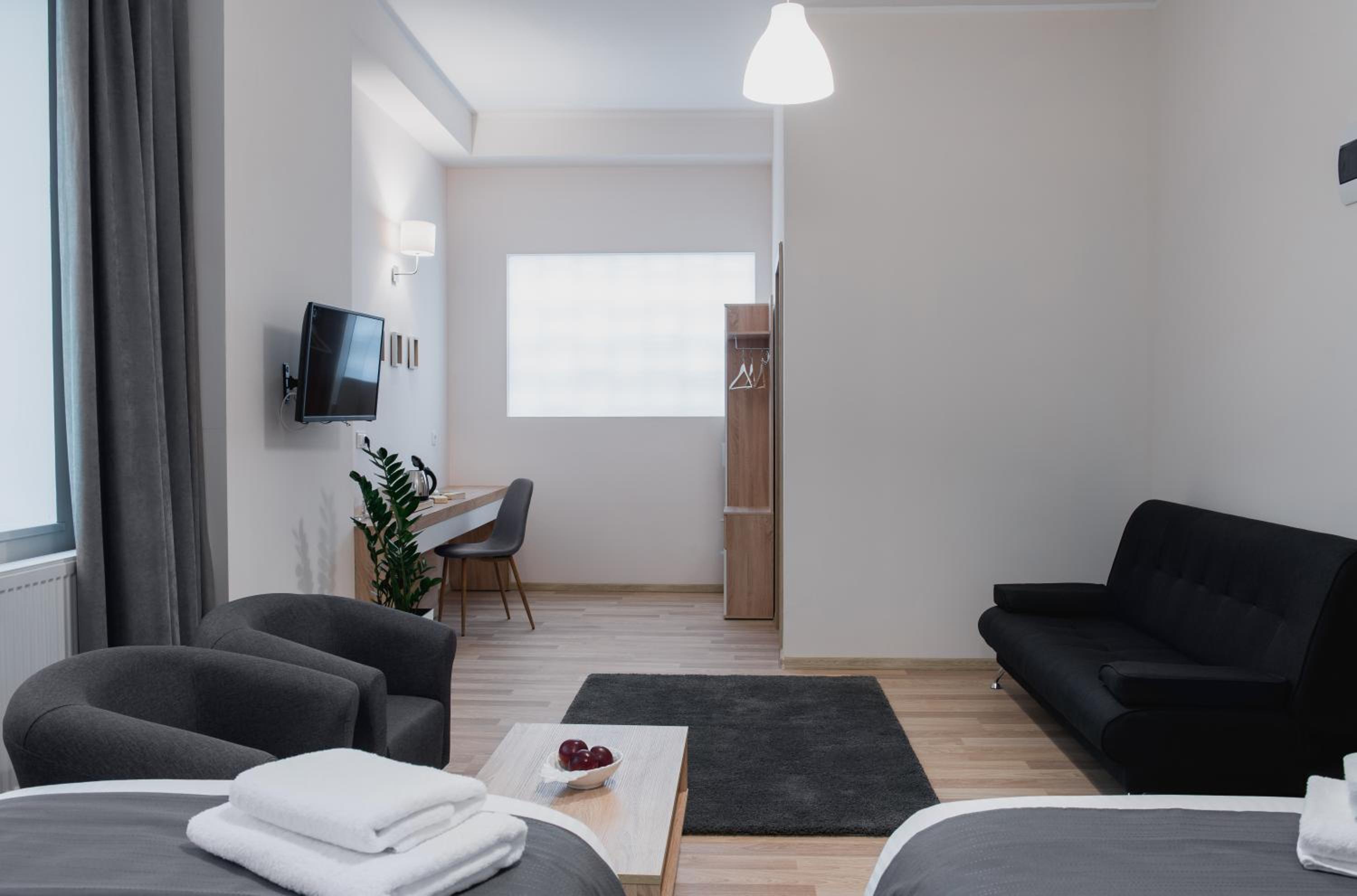 Studio Apartment - Photo 9