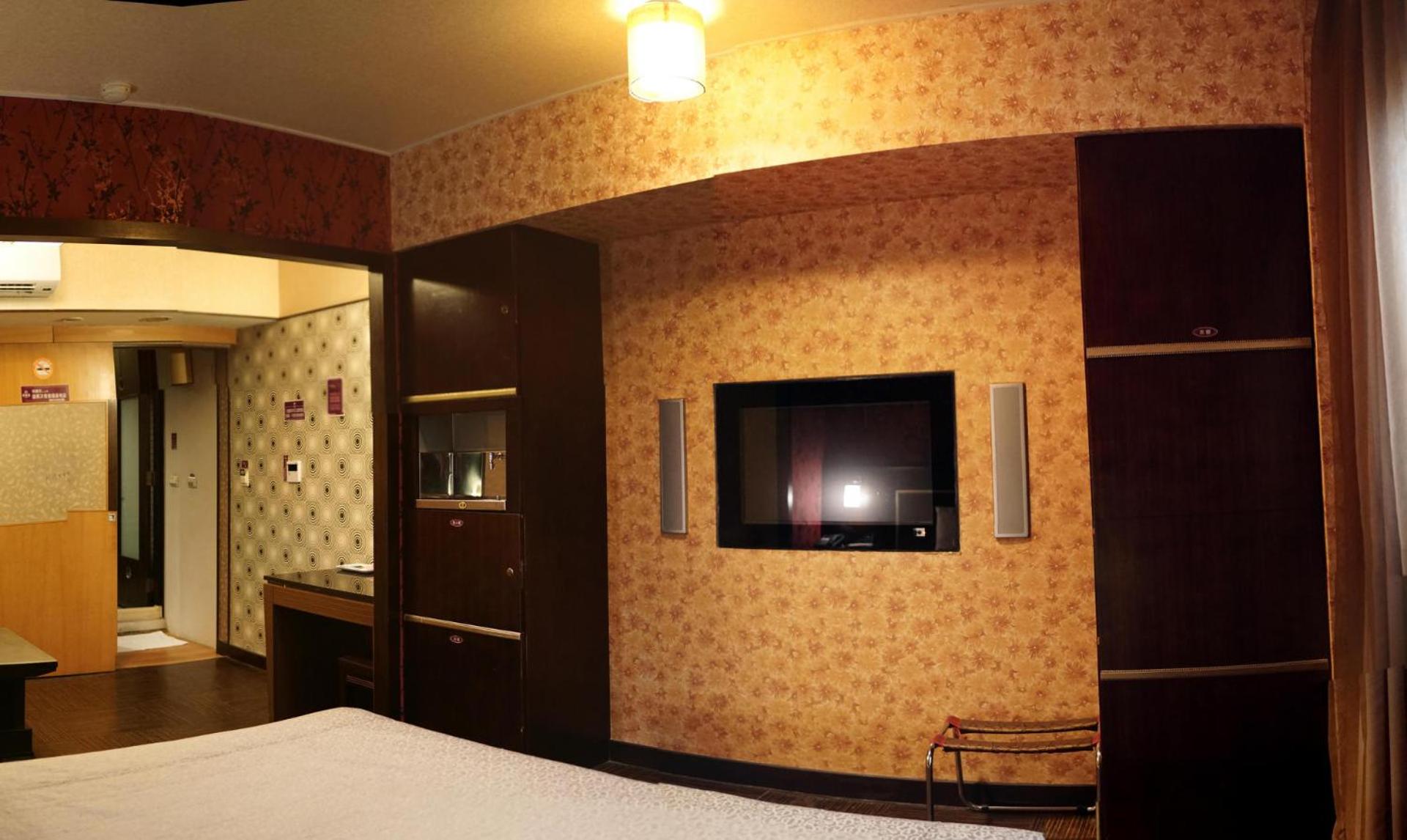 Large Double Room