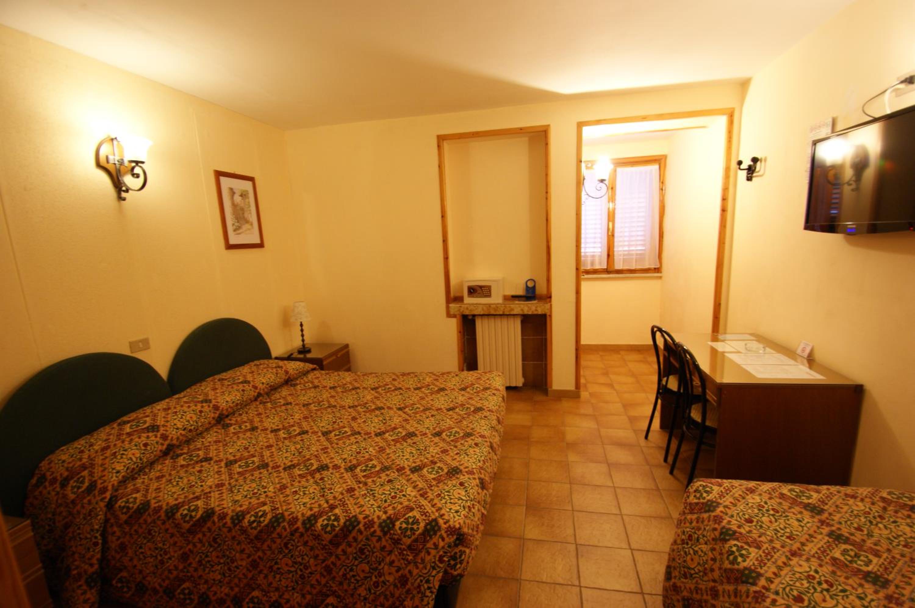 Triple Room photo 1
