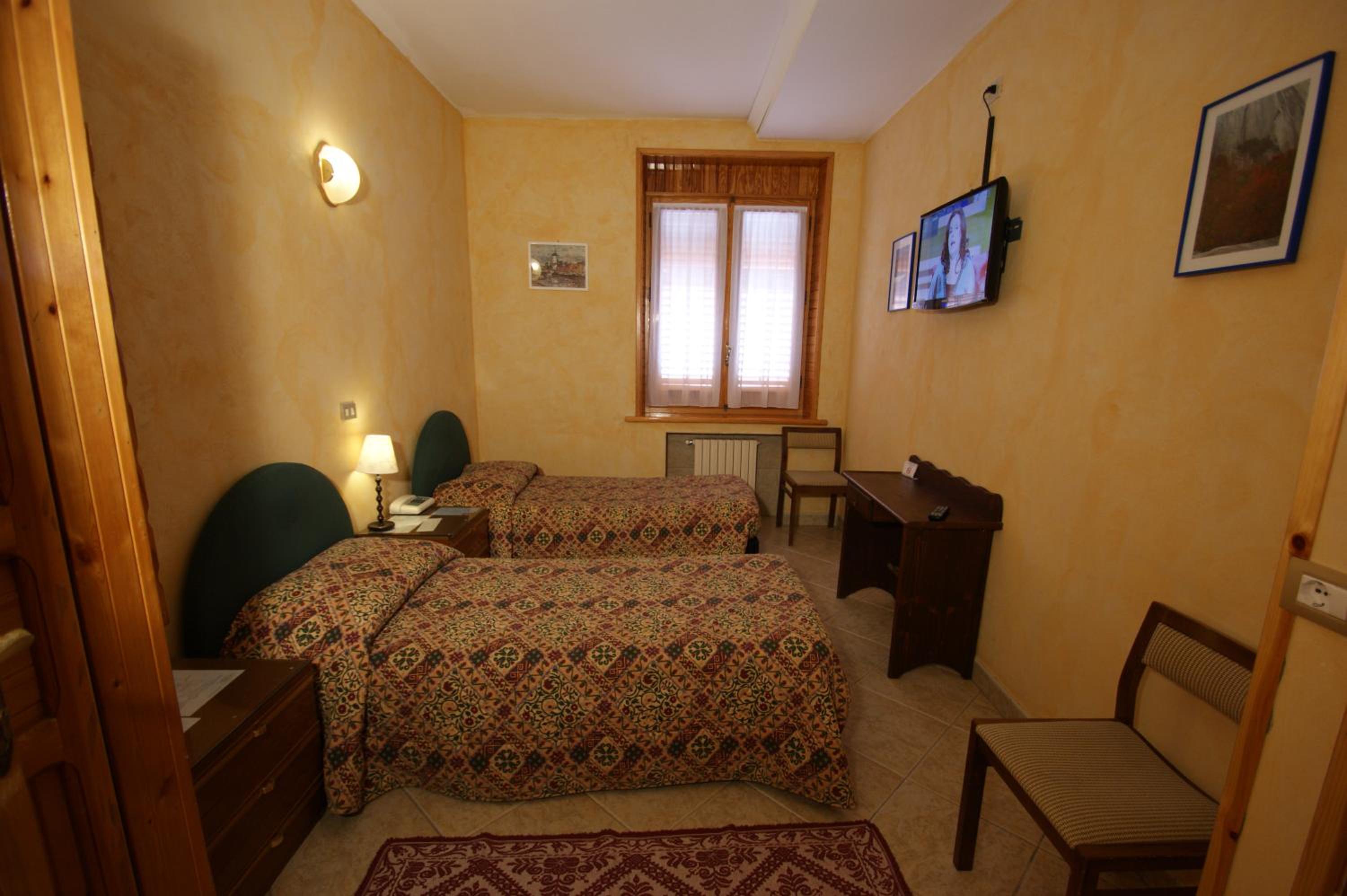 Twin Room photo 1