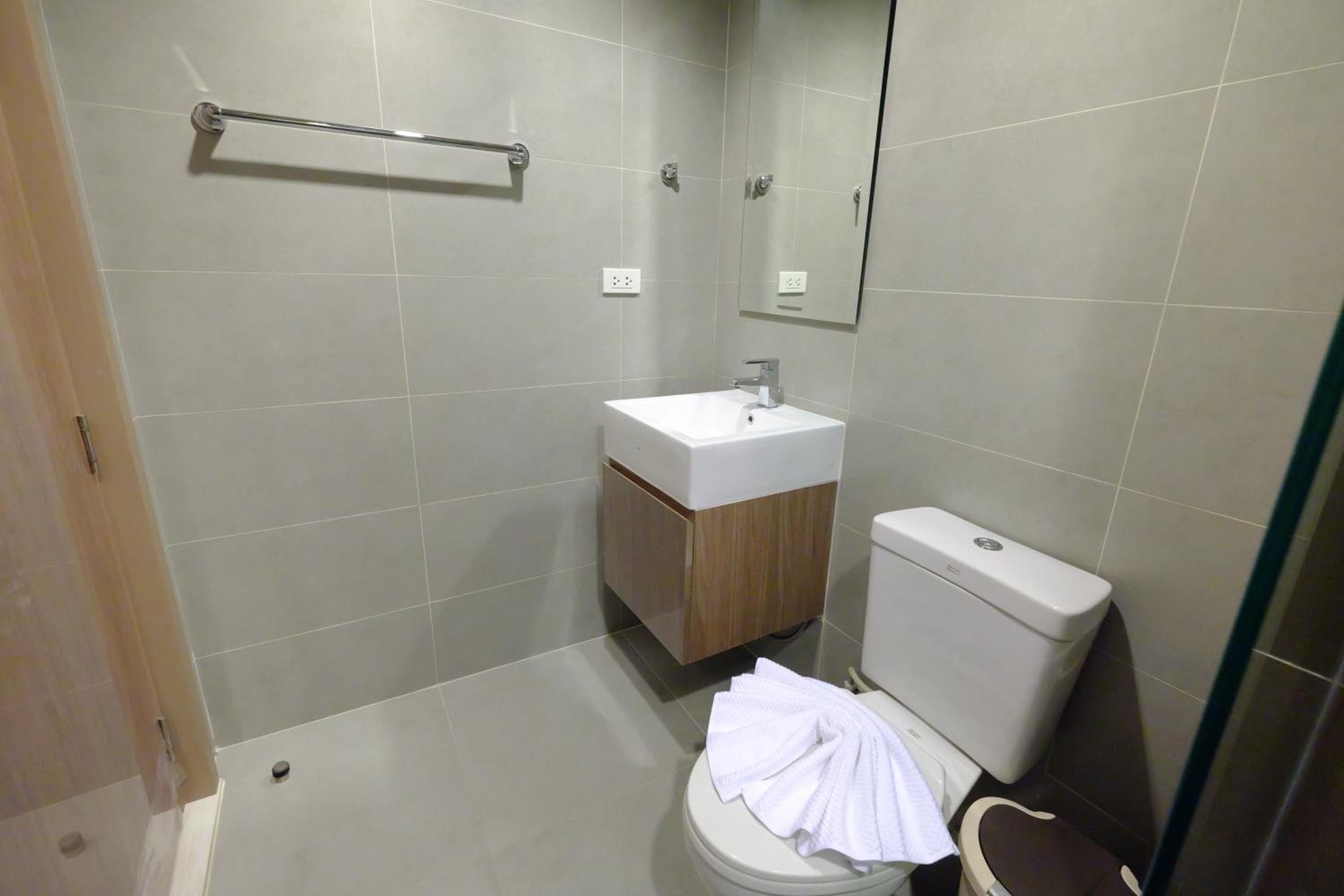 Apartment - Photo 11