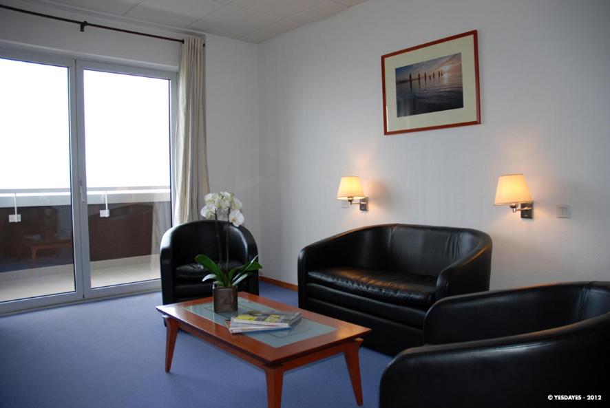 Suite (2 Adults) photo 1