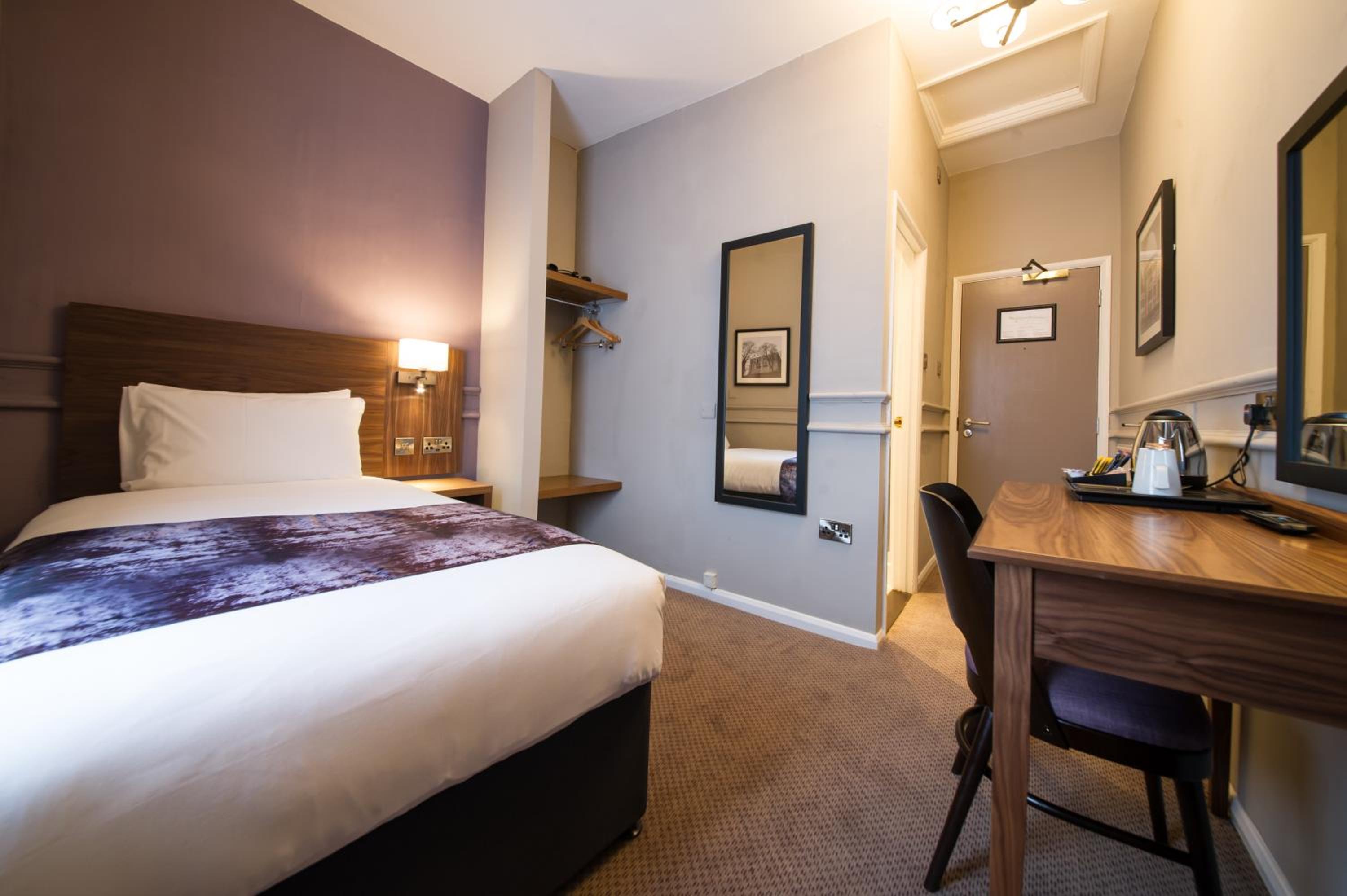 Single Room