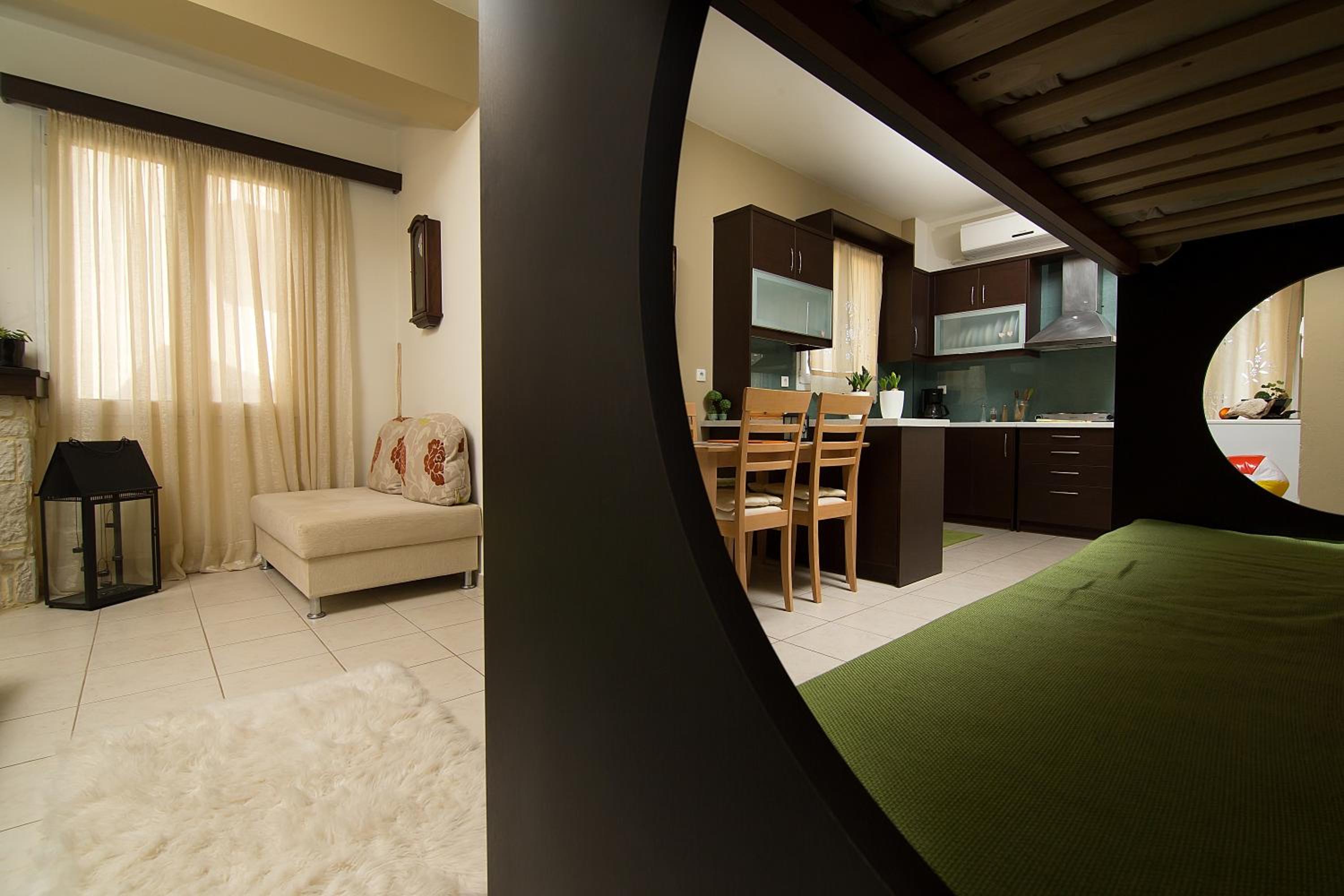 Superior One-Bedroom Apartment photo 1