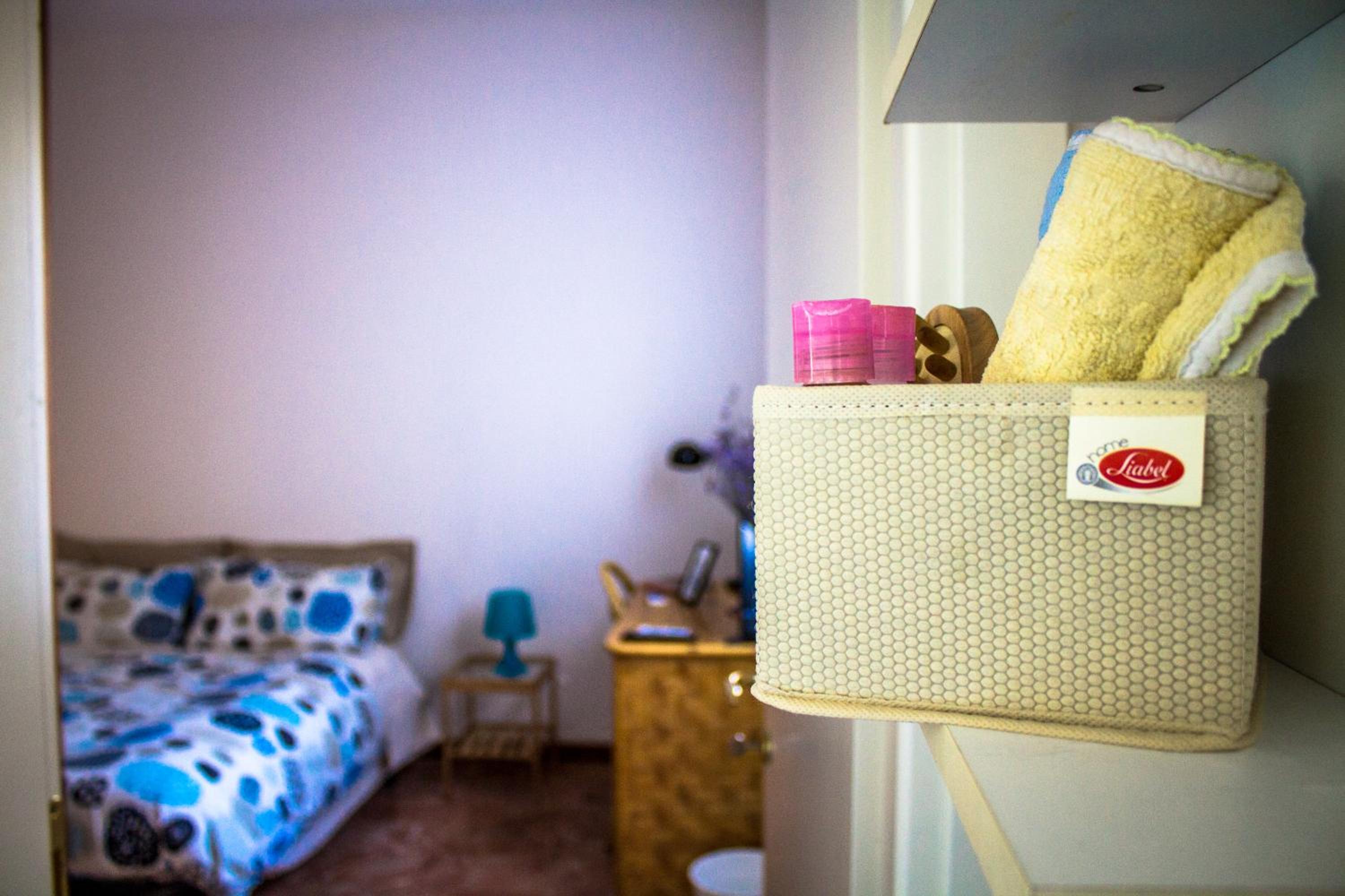Double Room with Private Bathroom - Photo 3