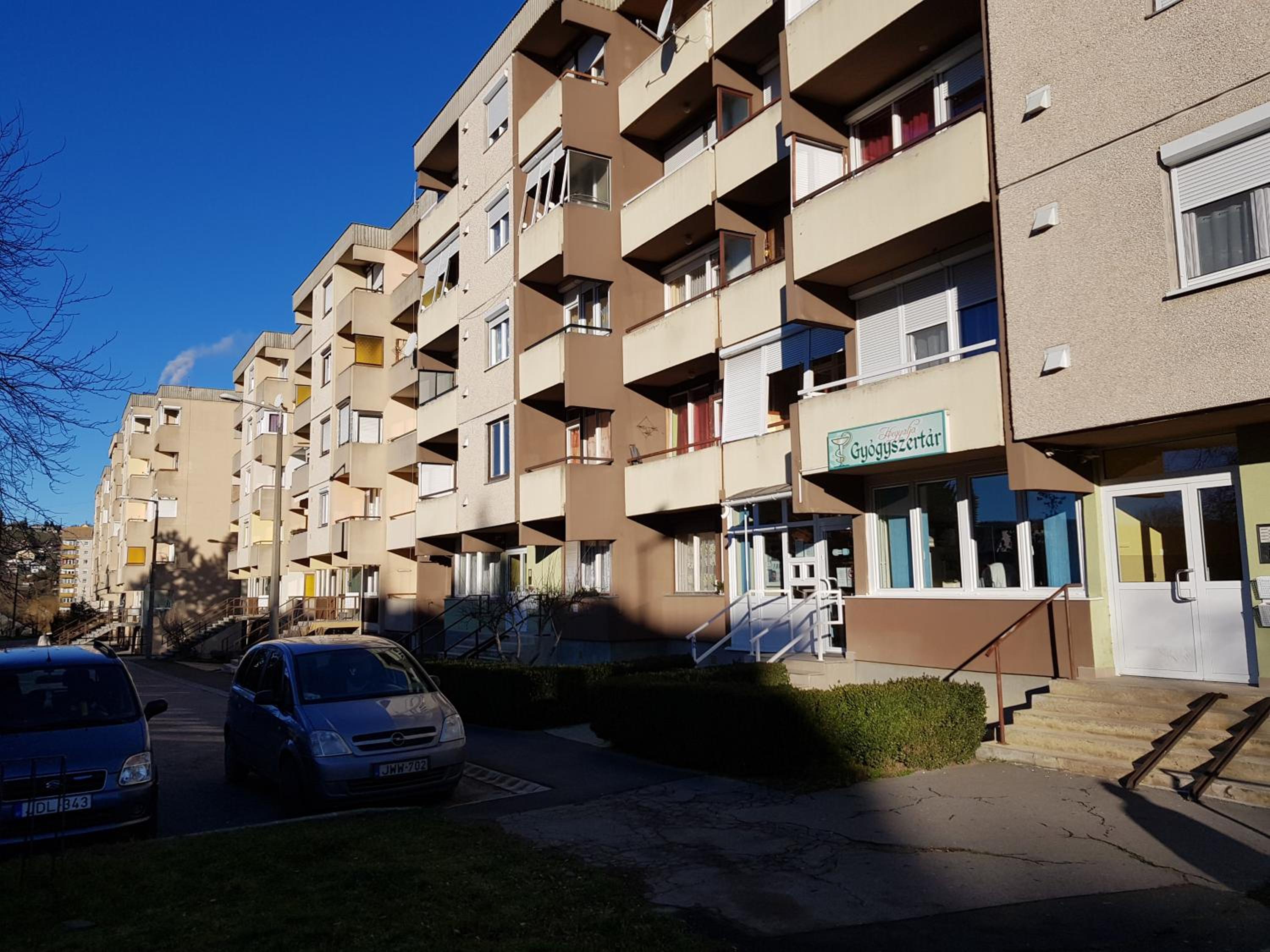 Apartment With Balcony photo 3