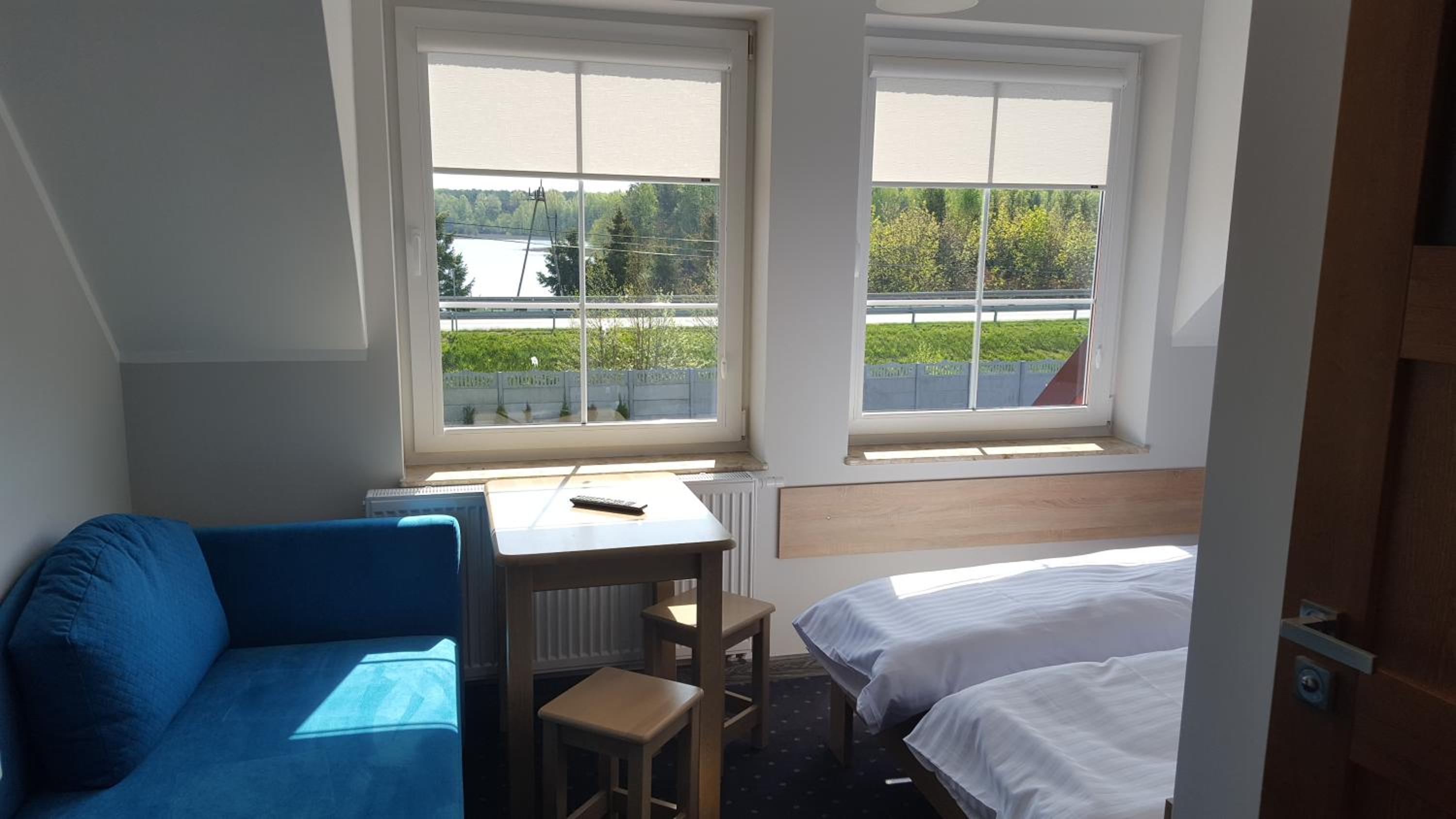 Large Double or Twin Room - Photo 7