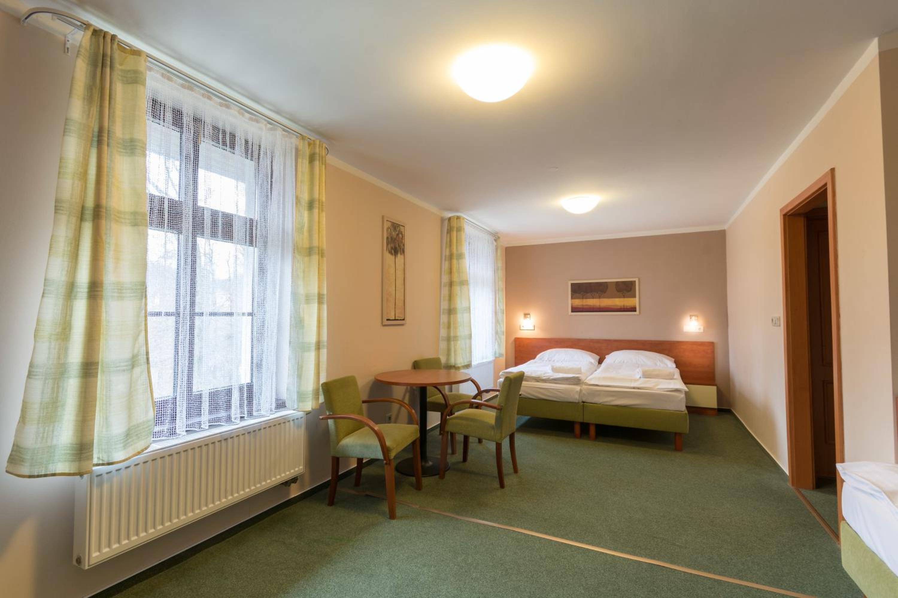 Quadruple Room photo 2