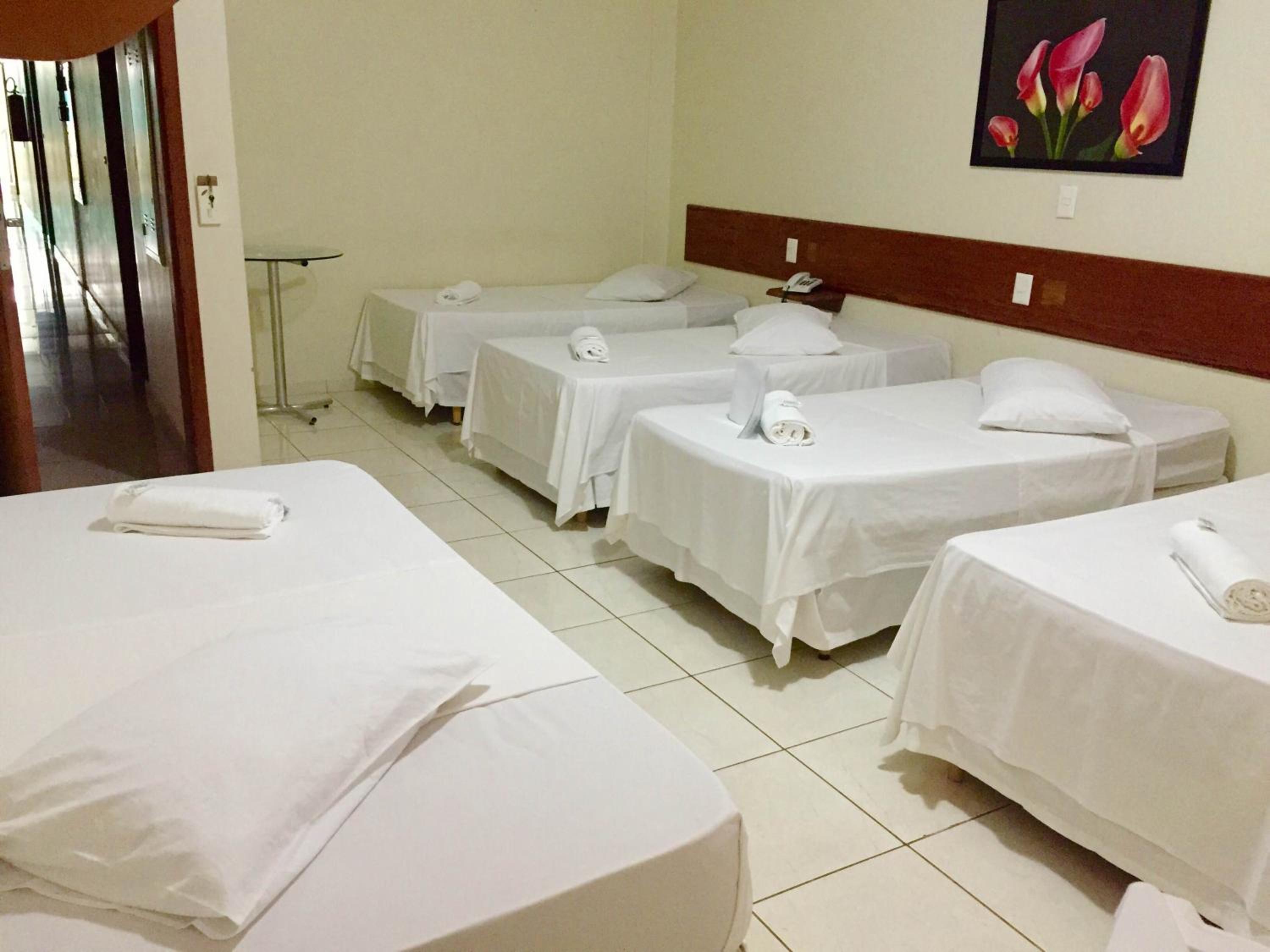 Quadruple Room - Photo 1