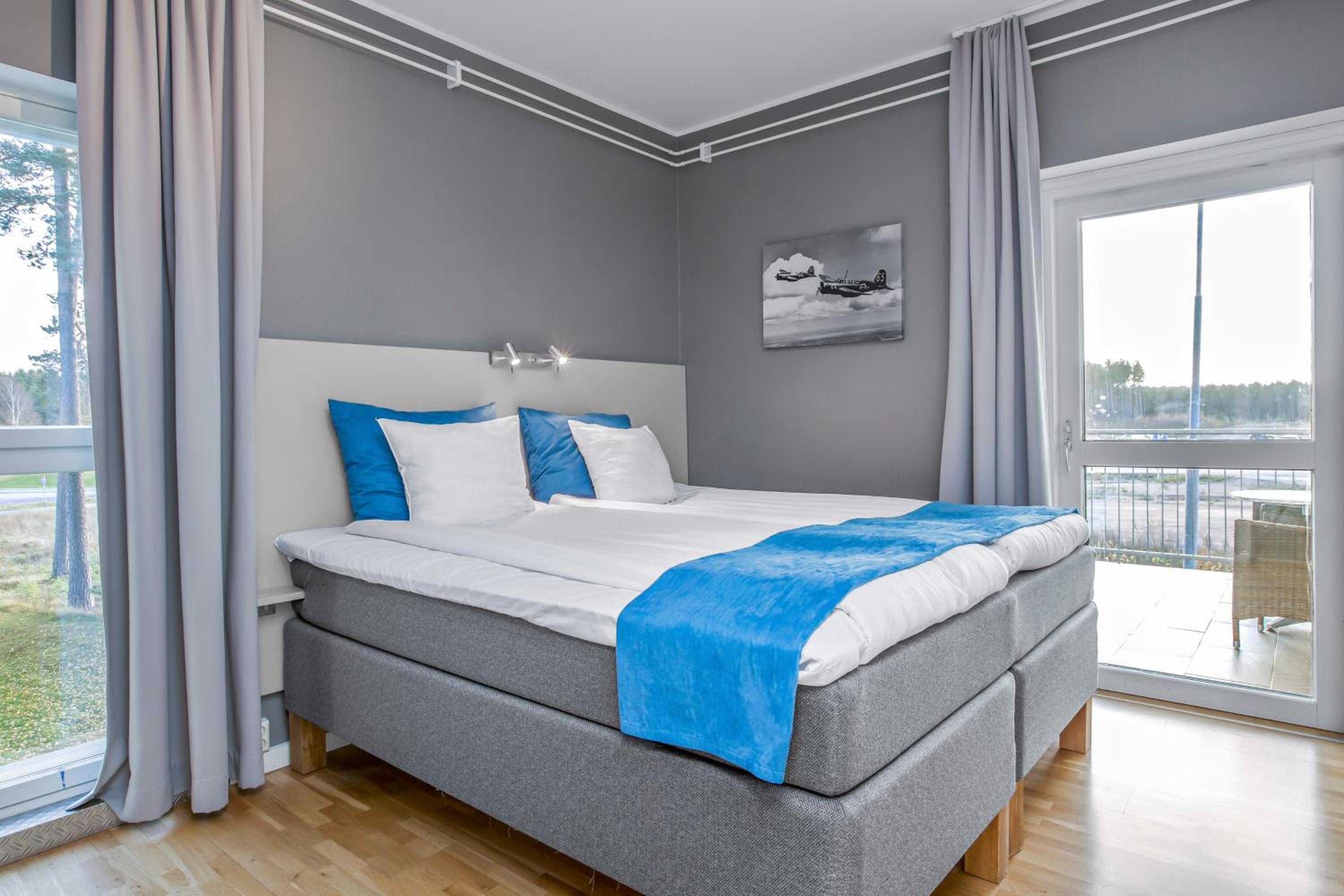 Superior Double Room with Balcony - Photo 2