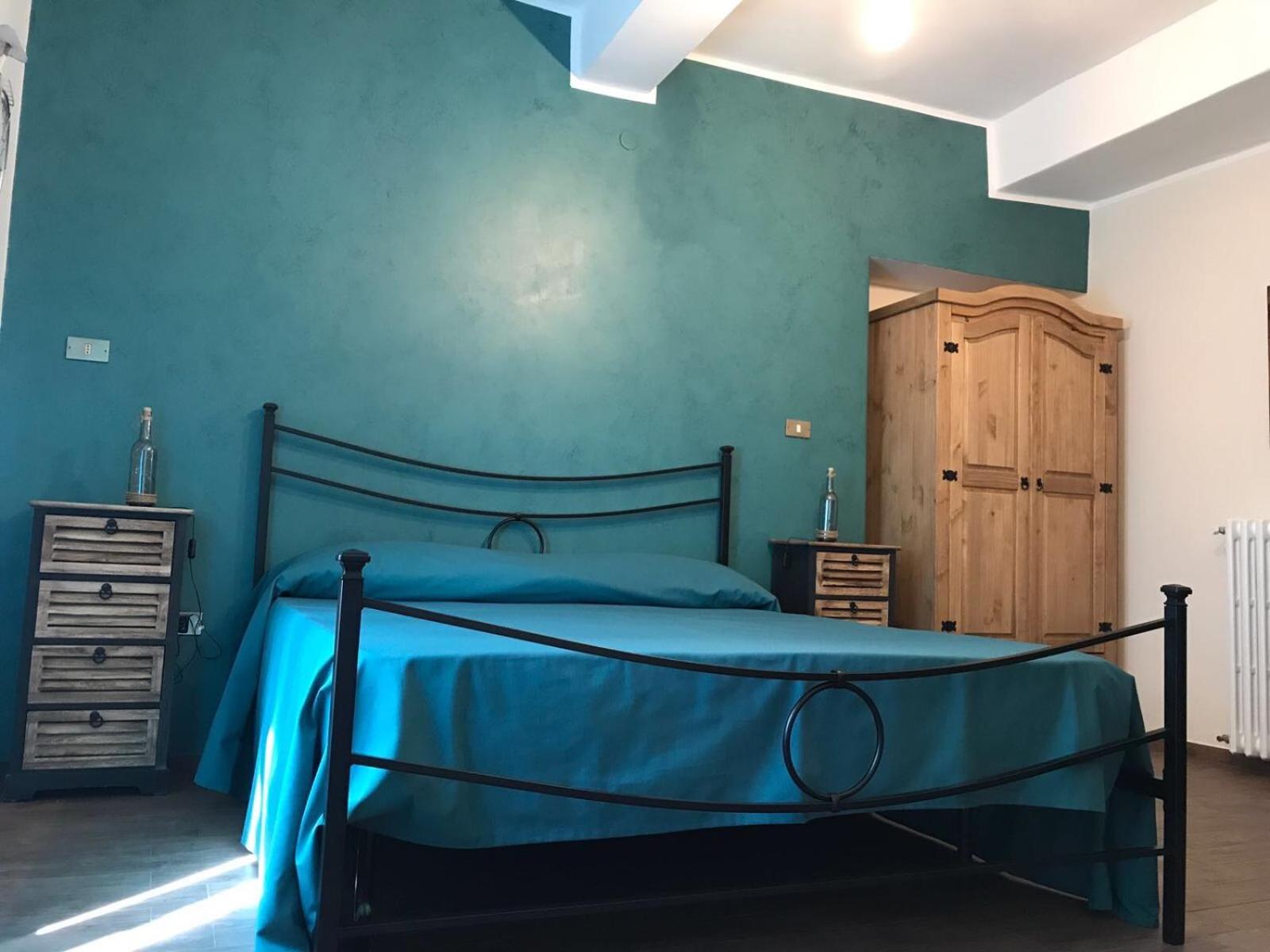 Quadruple Room with Private External Bathroom - Photo 8
