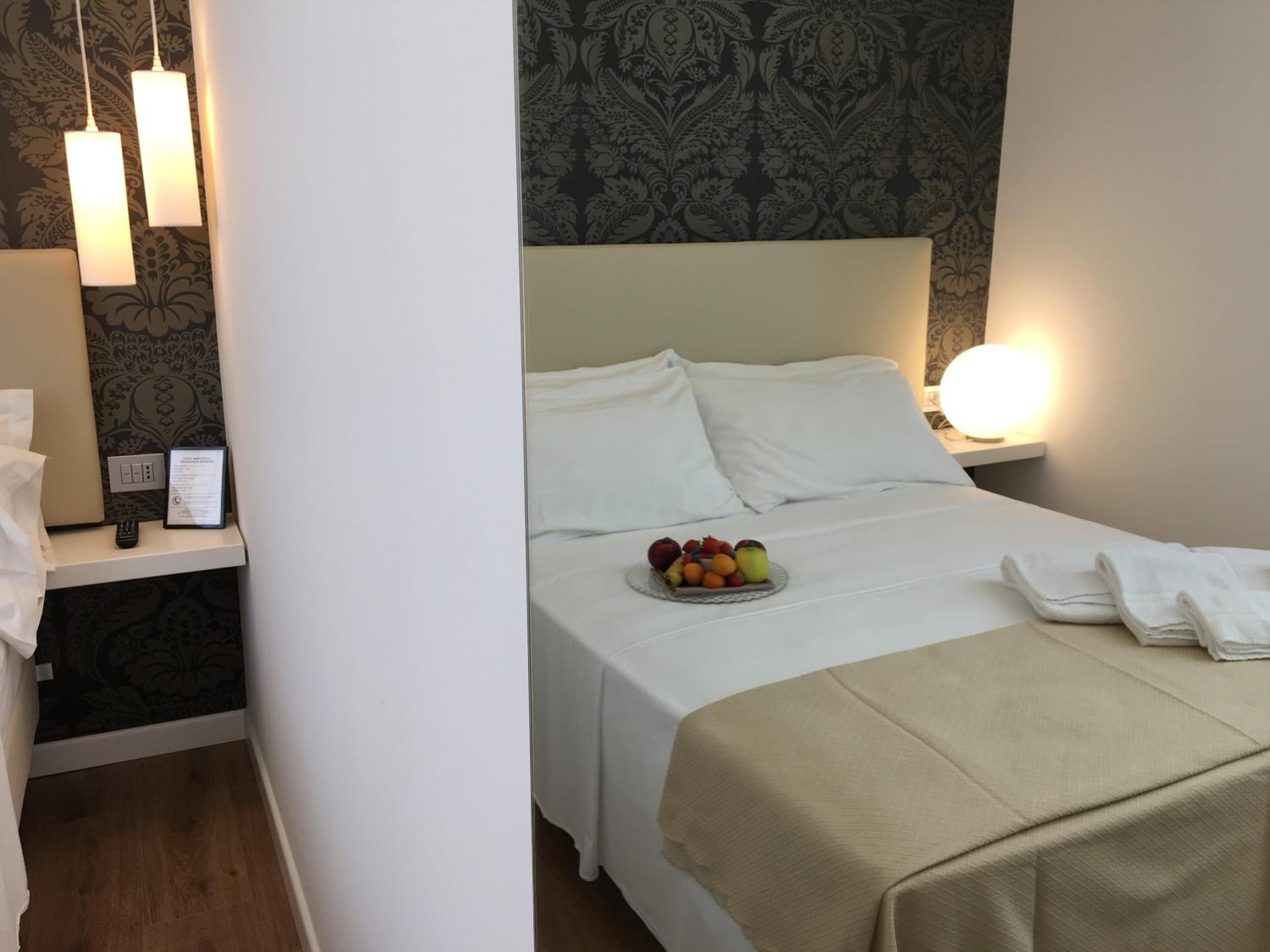 Queen Room - Photo 4