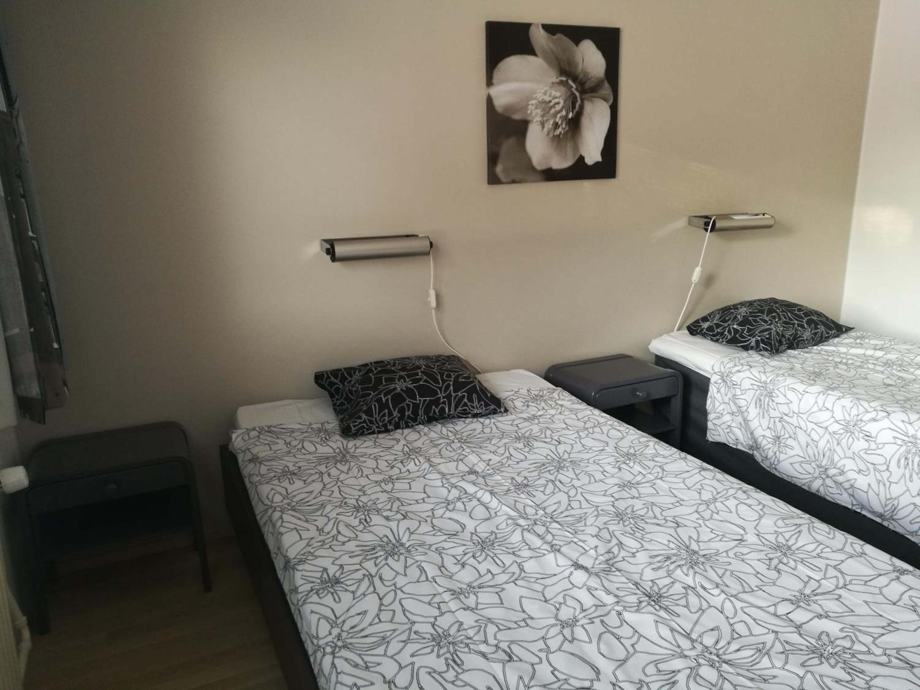 Budget Double Room photo 2