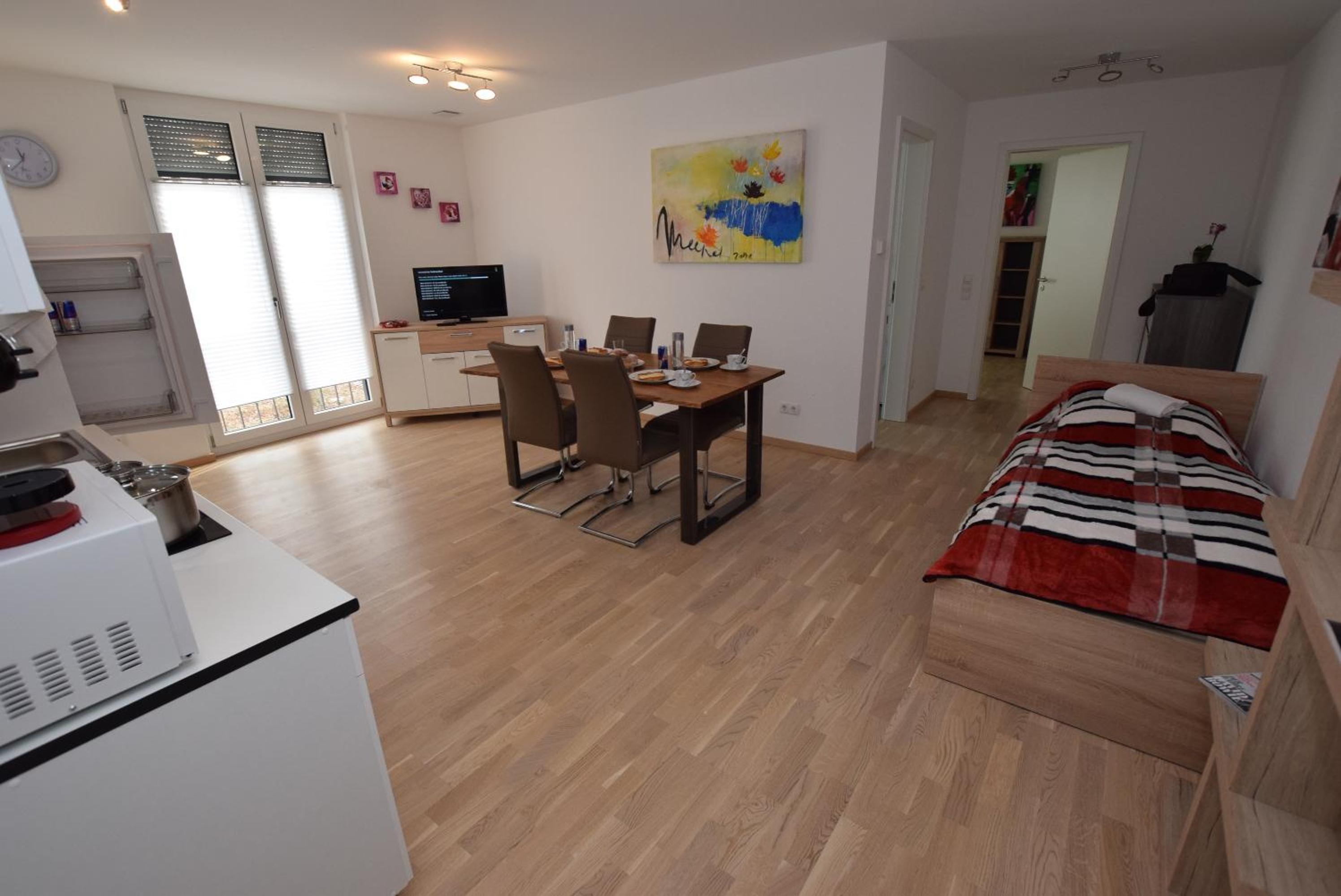 Apartment 103 photo 1