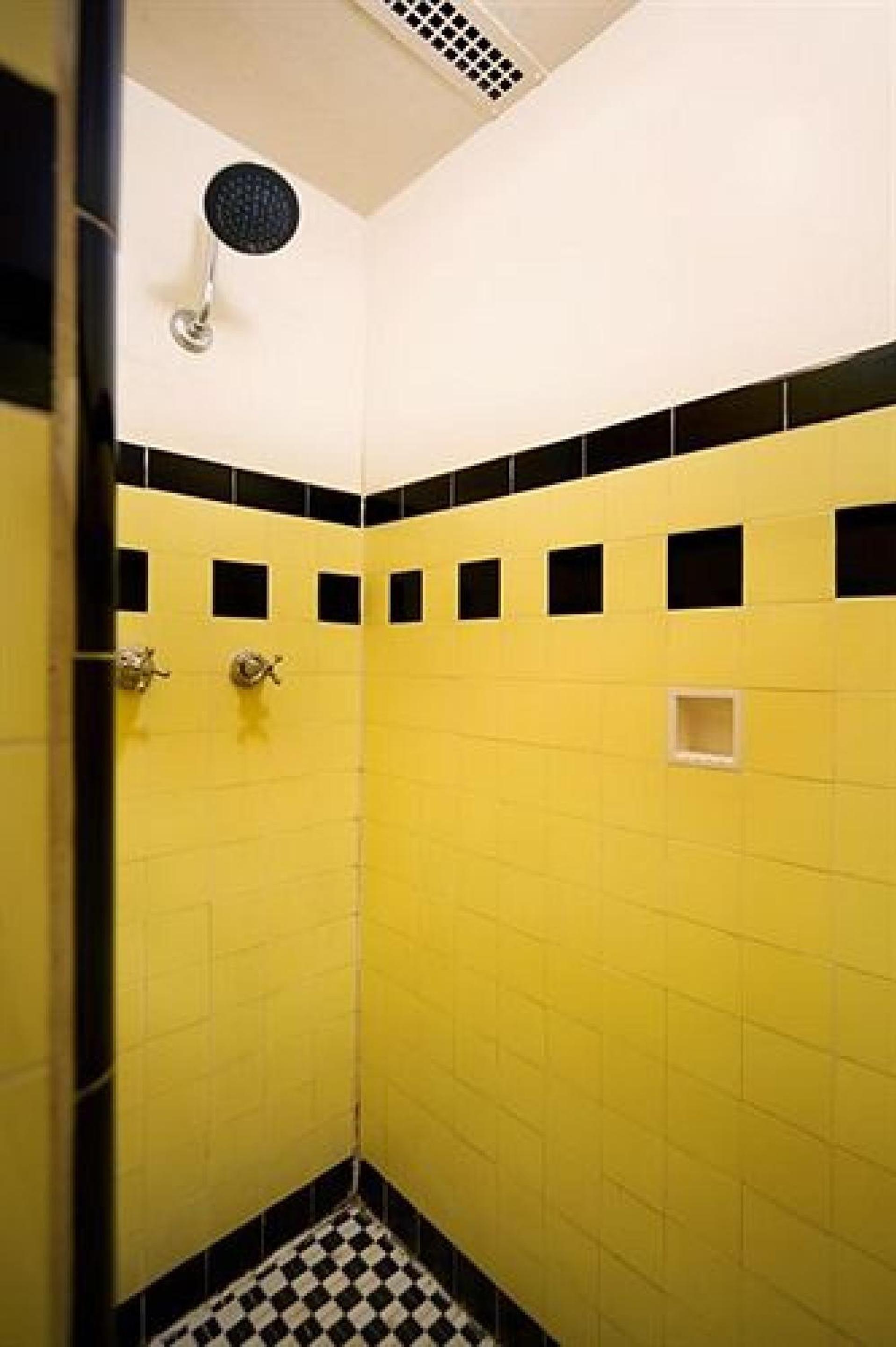 Queen Room - Photo 2