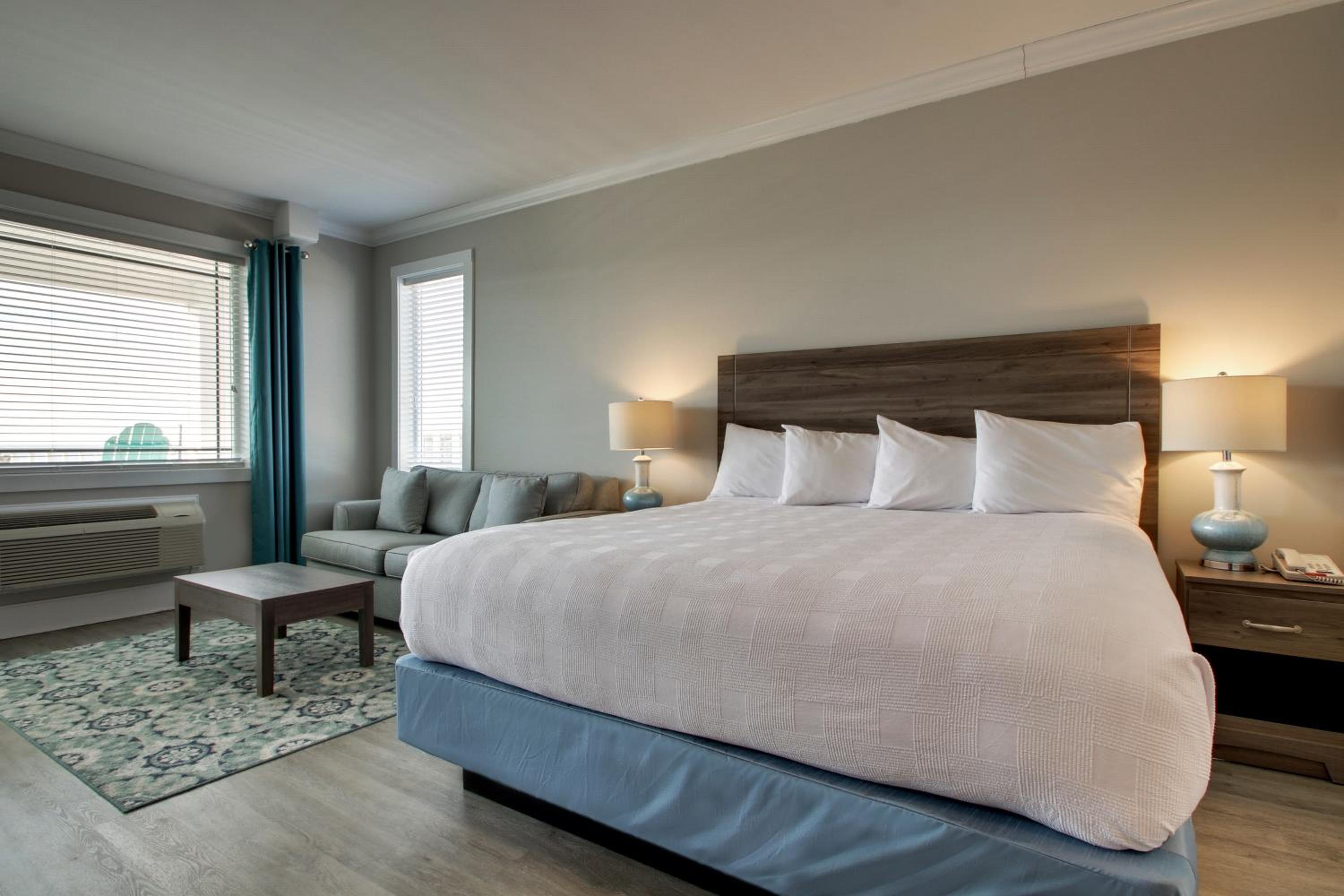 King Room with Balcony