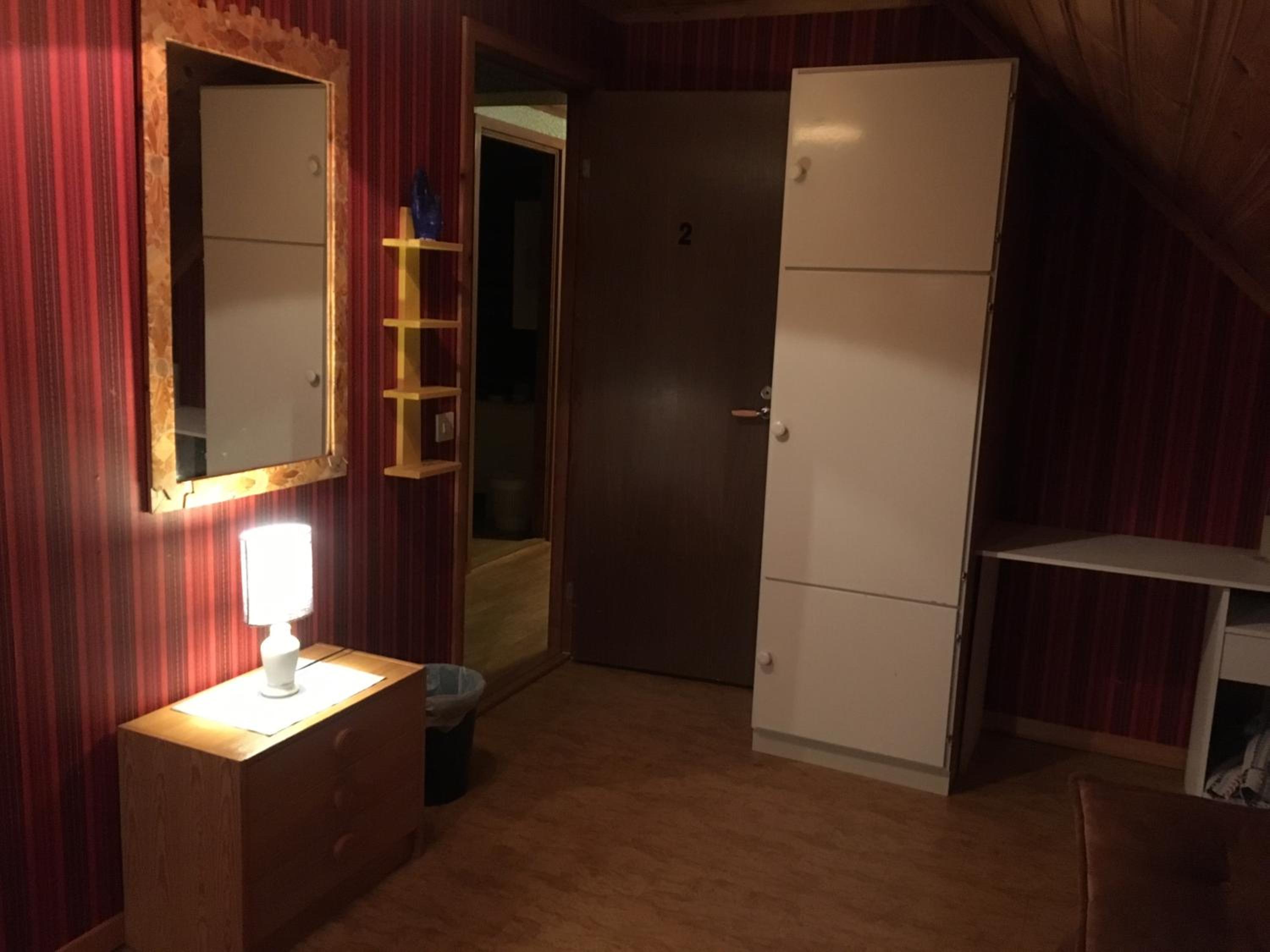 Twin Room with Garden View - Photo 3