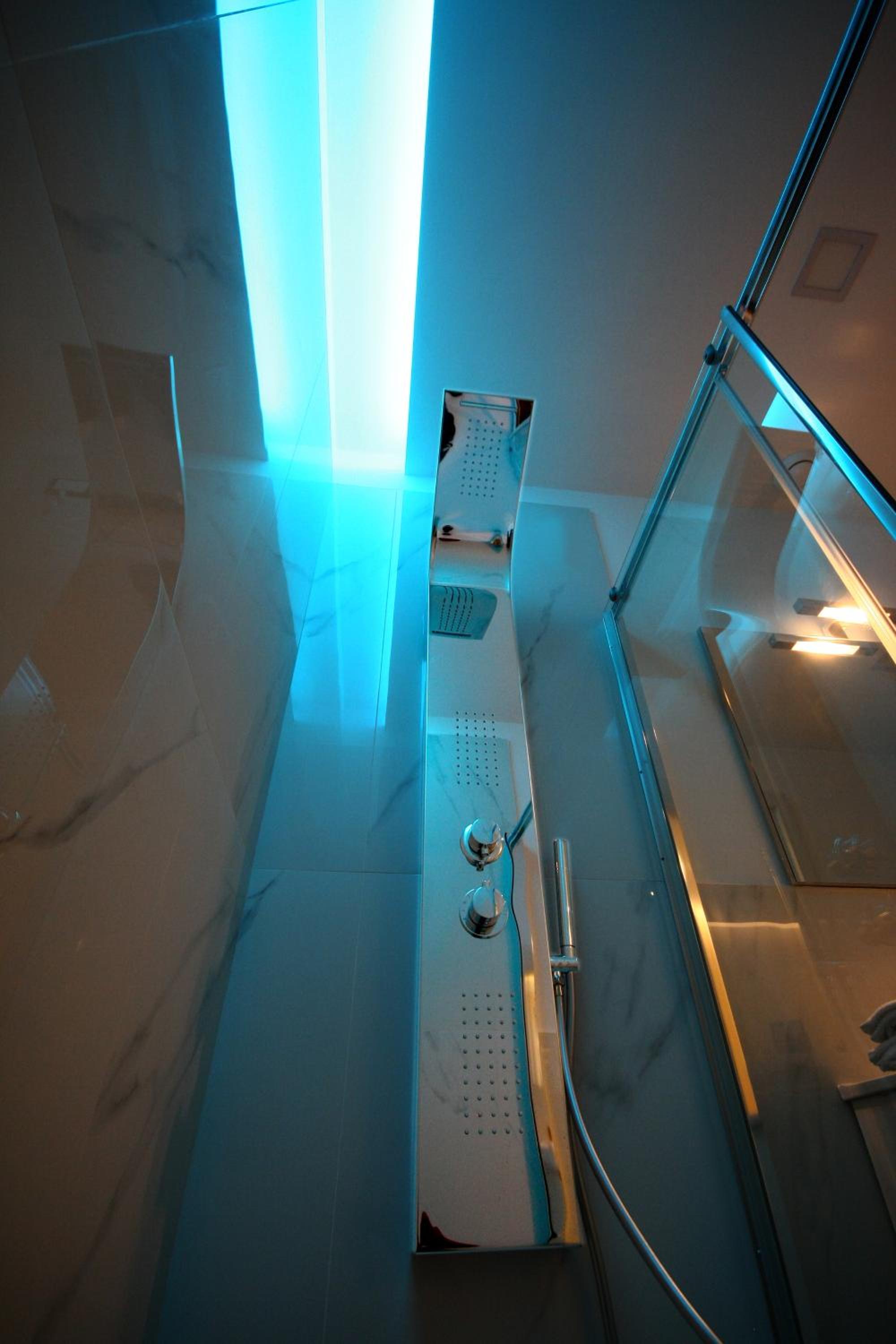 Deluxe Triple Room photo 2