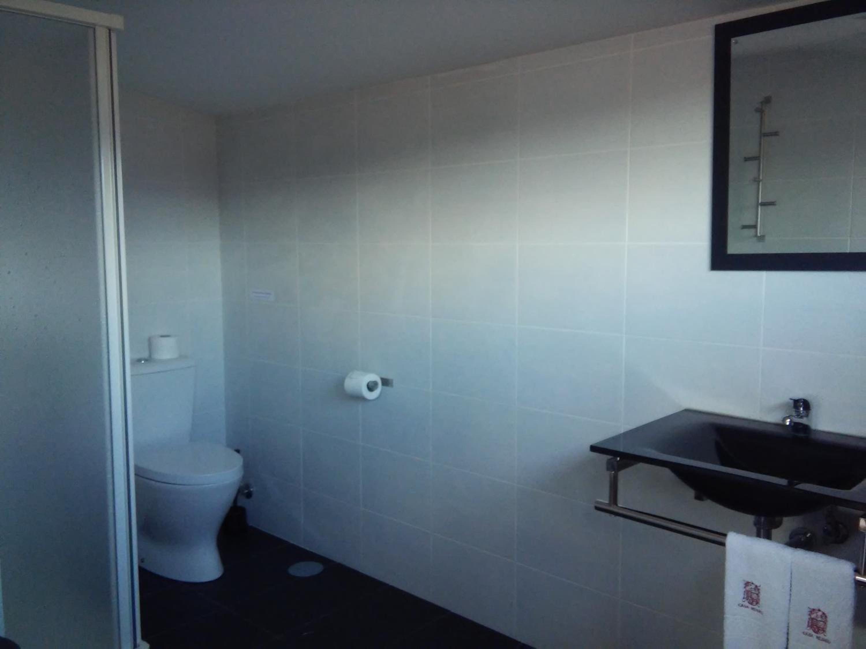 Triple Room with Private Bathroom - Photo 9