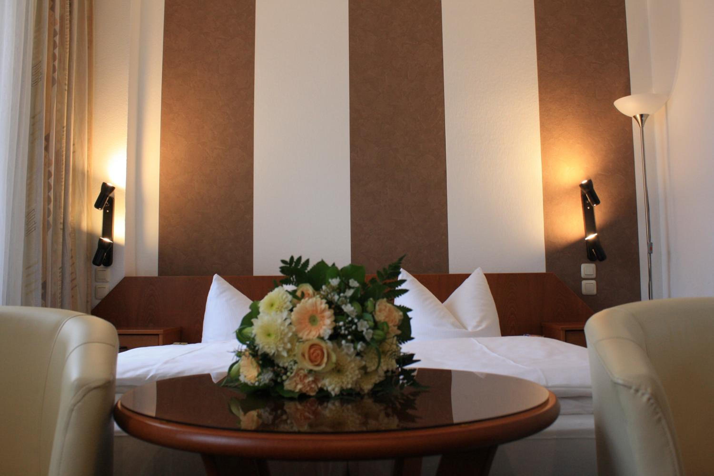 Double Room - Photo 3