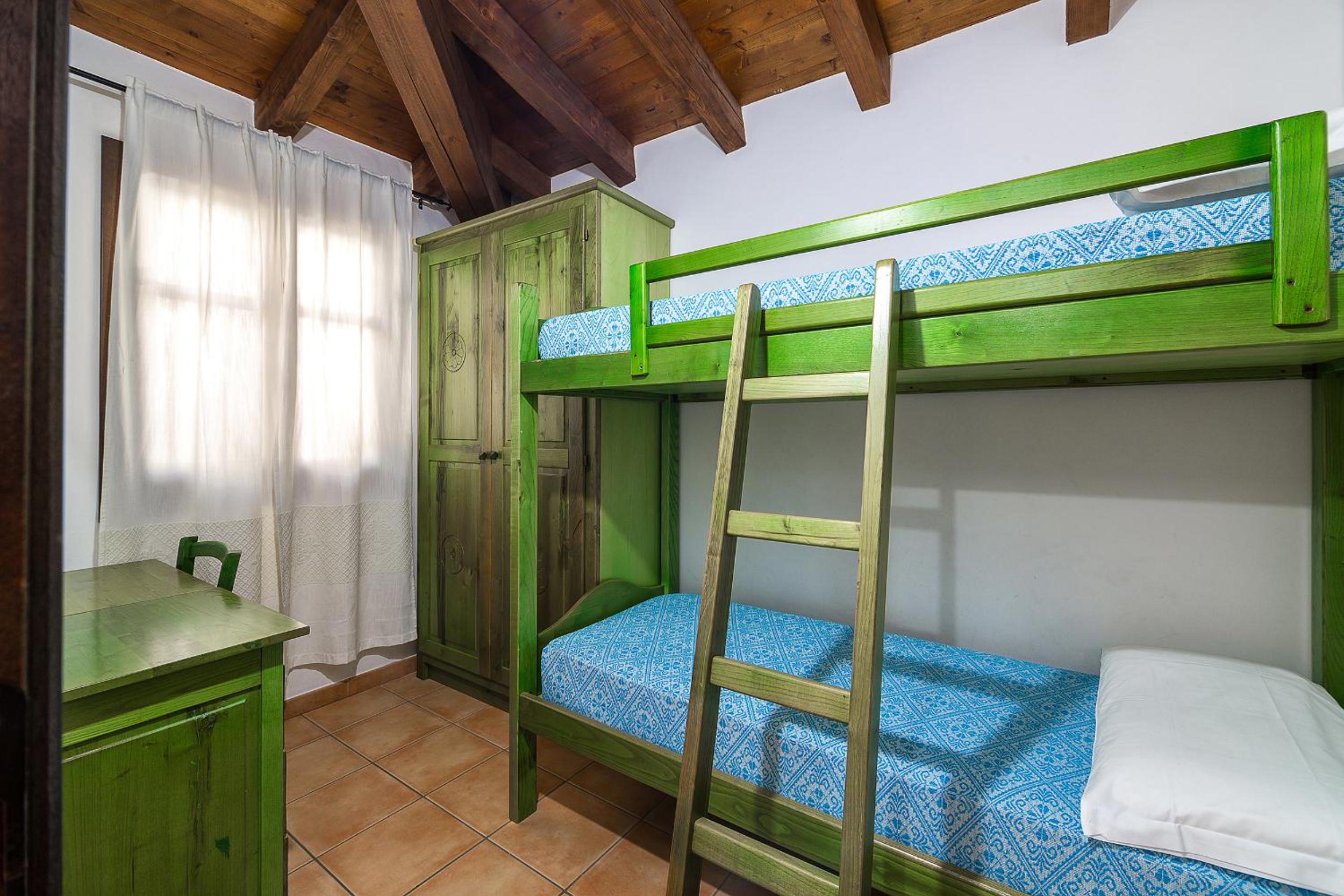 Two-Bedroom House photo 3