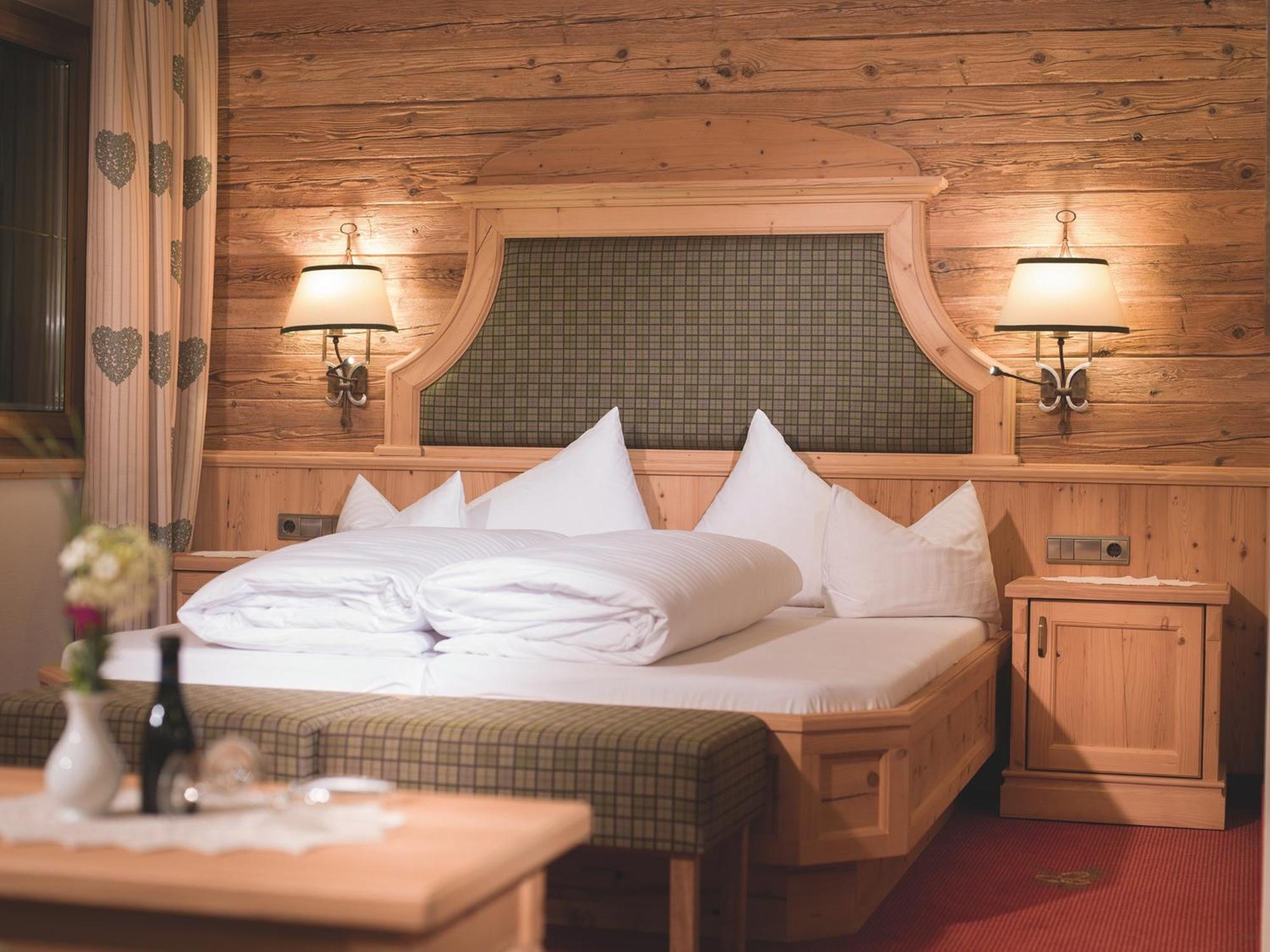 Superior Double Room - Photo 11