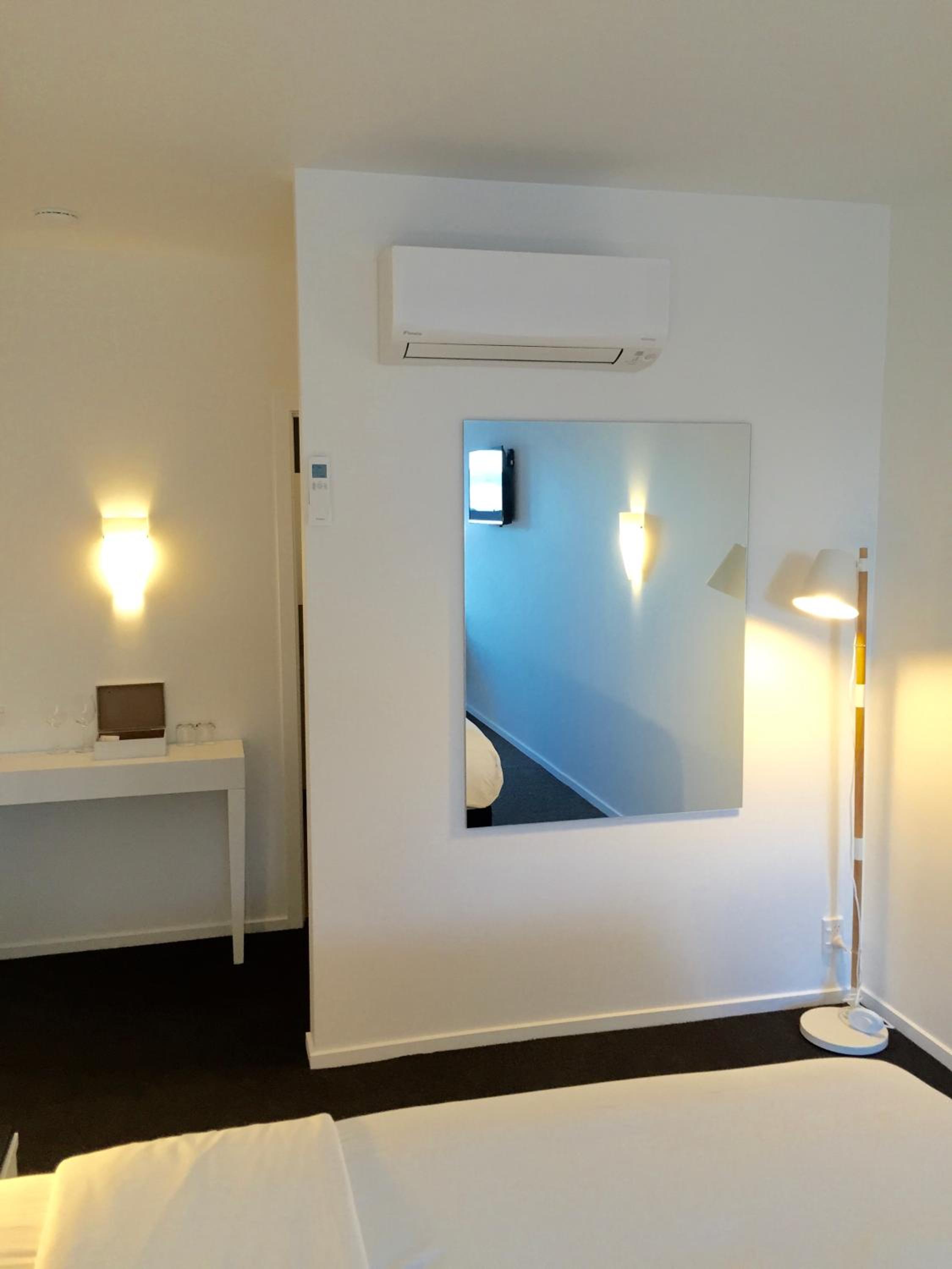 Luxury King Suite