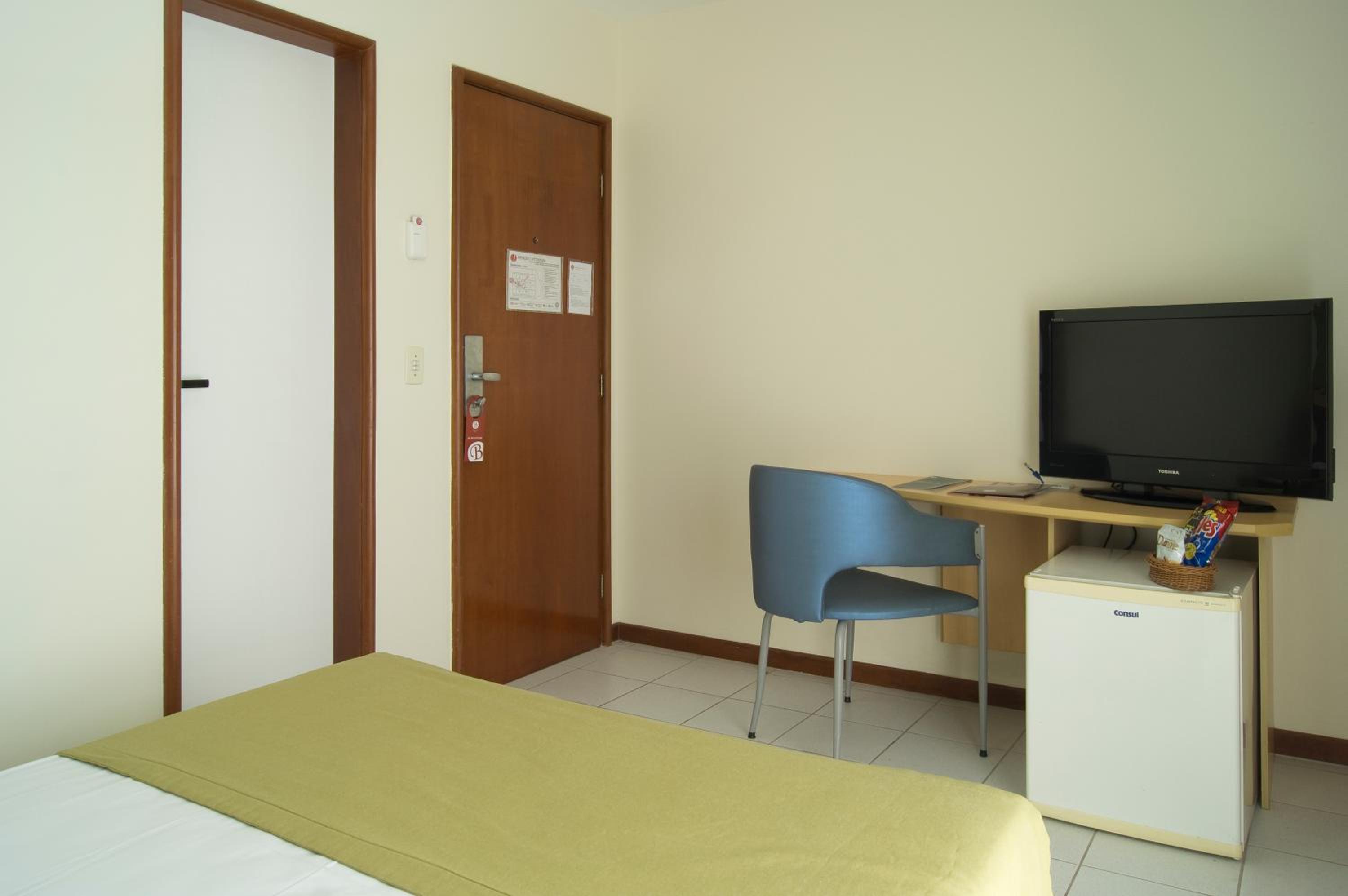 Superior Single Room thumbnail 6