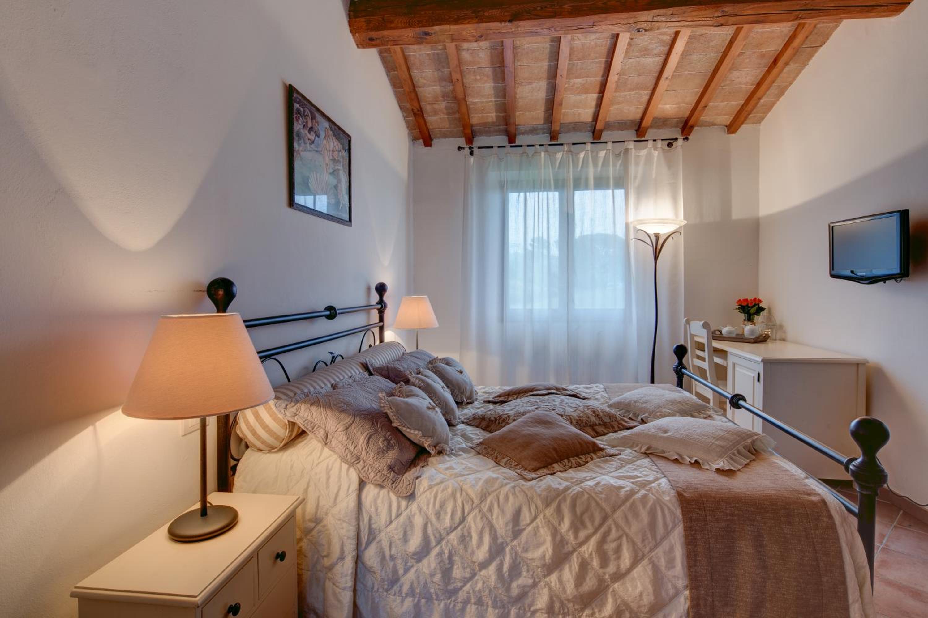 Junior Suite with jacuzzi photo 3