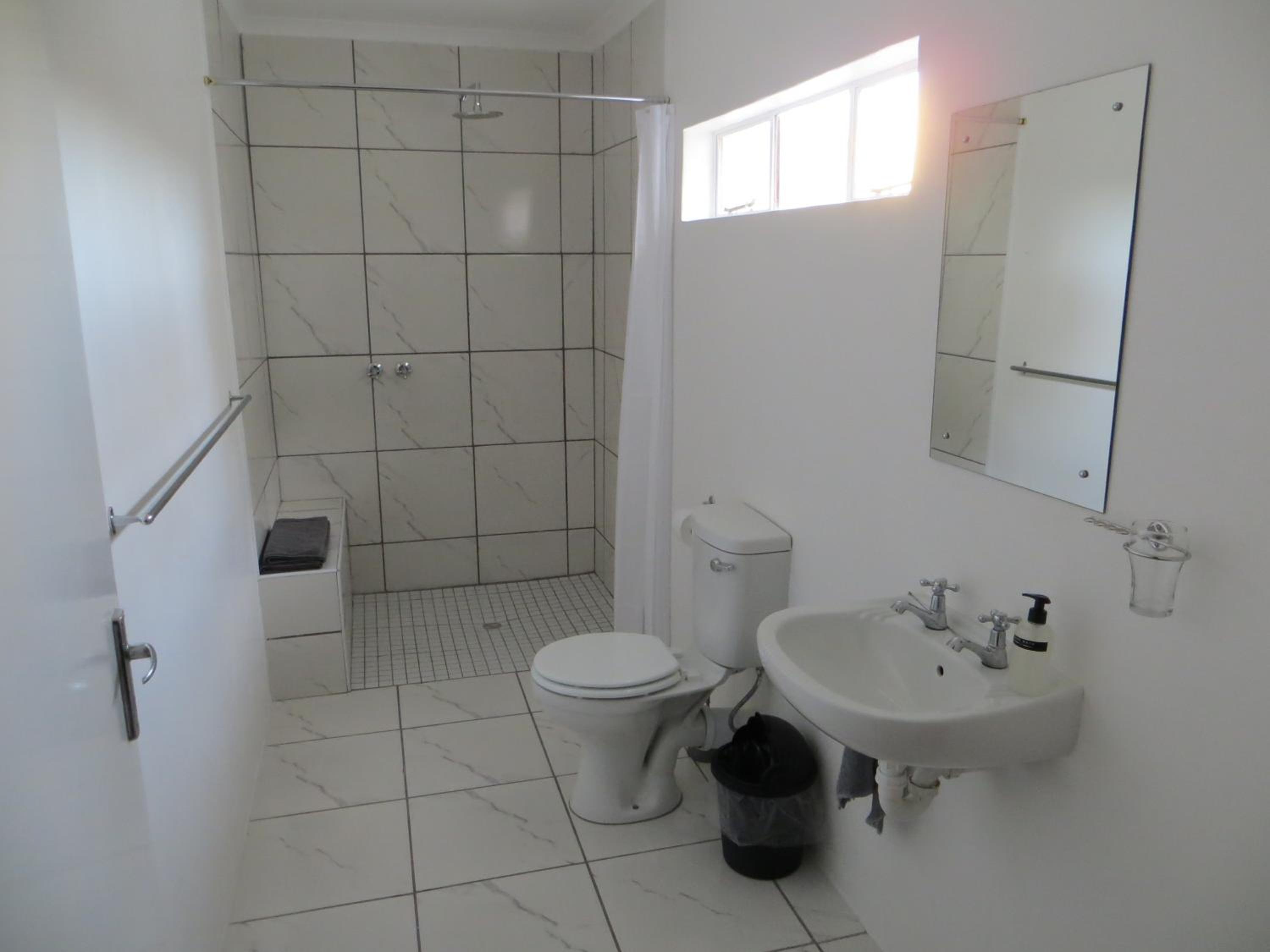 Deluxe Double or Twin Room - Photo 29