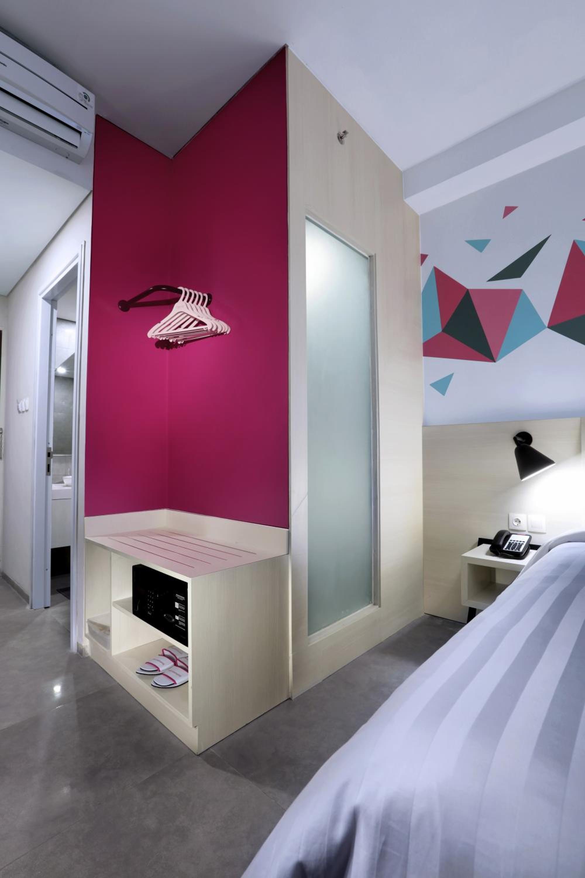 Standard Double or Twin Room photo 3