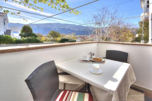 Two-Bedroom Apartment with Balcony
