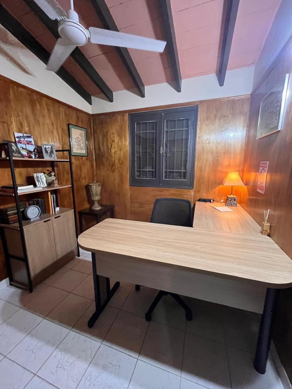 One-Bedroom House photo 2