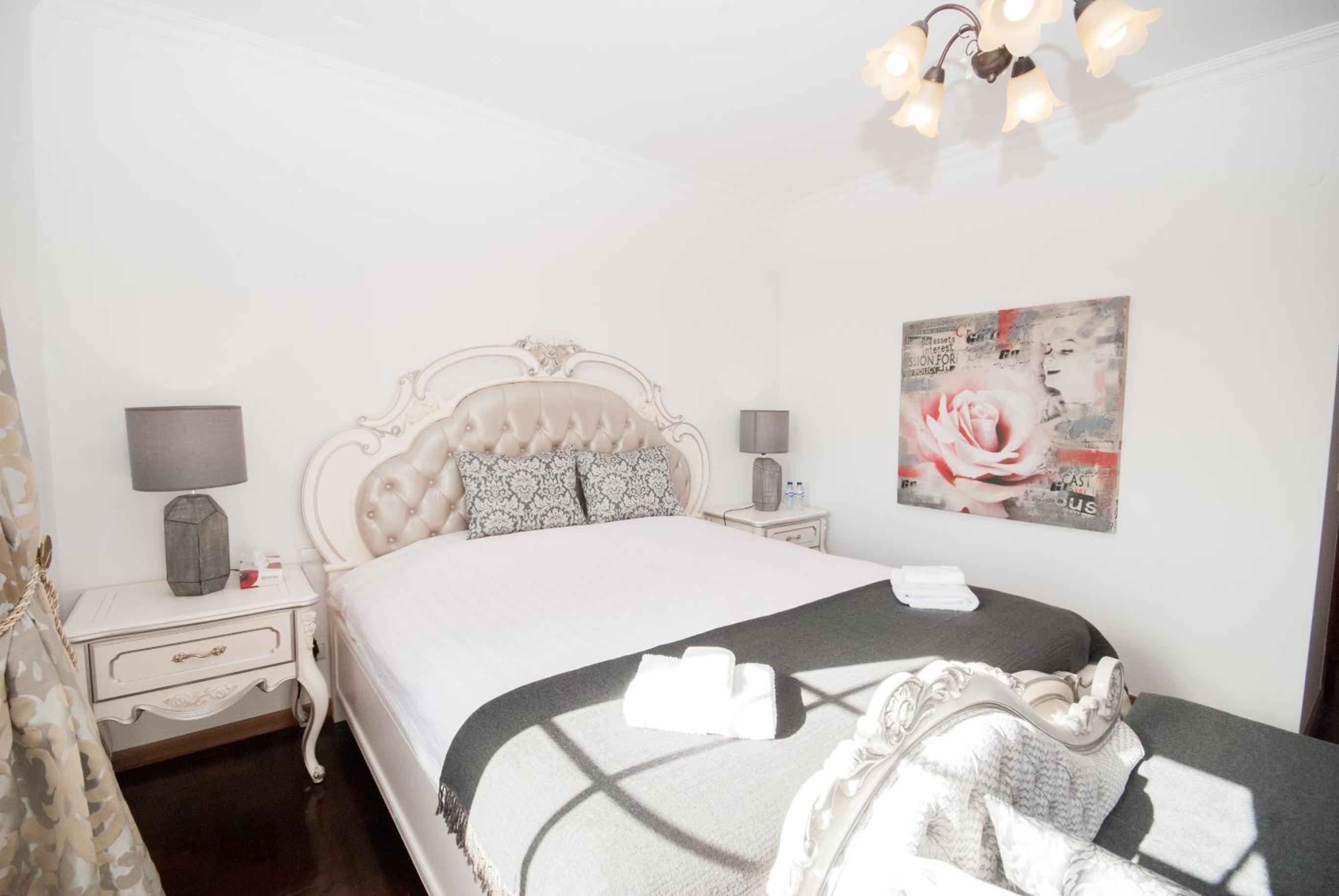 King Suite - Photo 14
