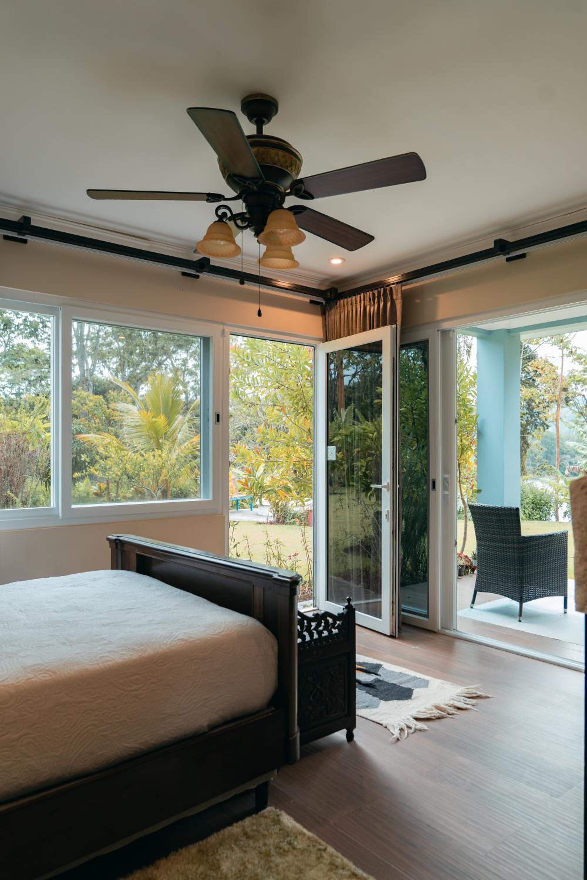 Double Room with Lake View photo 3