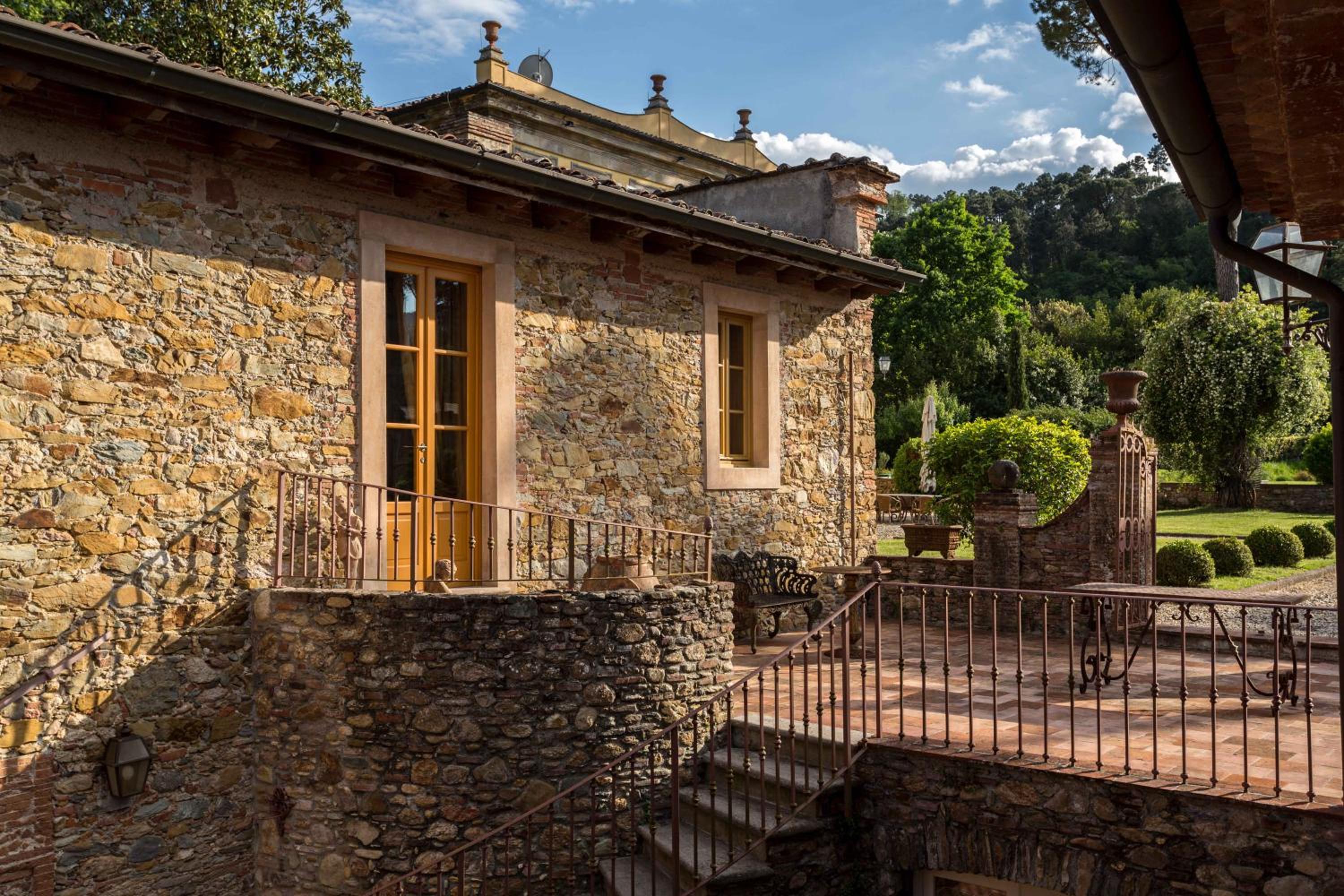 Villa with Private Pool photo 3