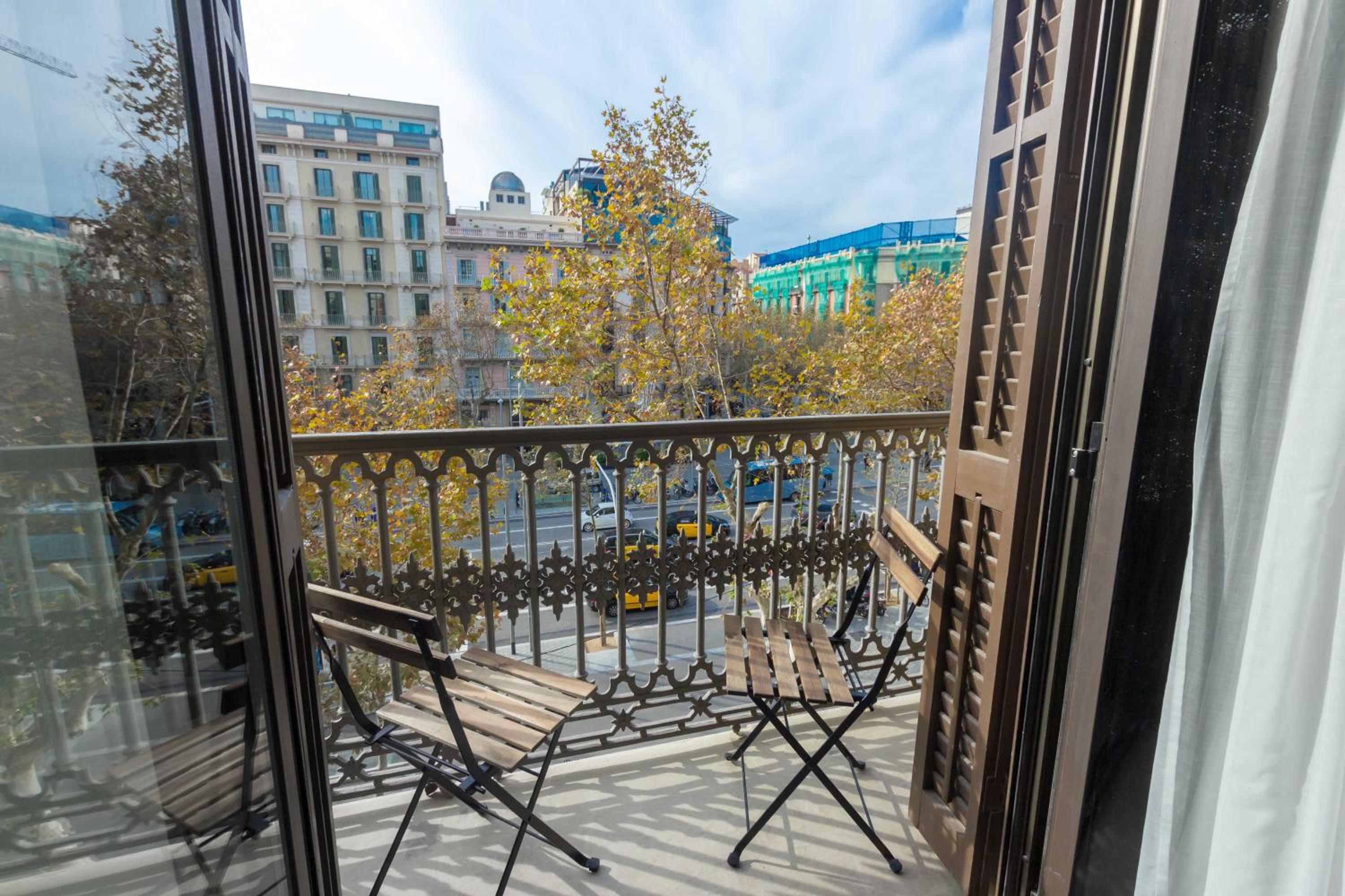 Double Room With Balcony And City View photo 2