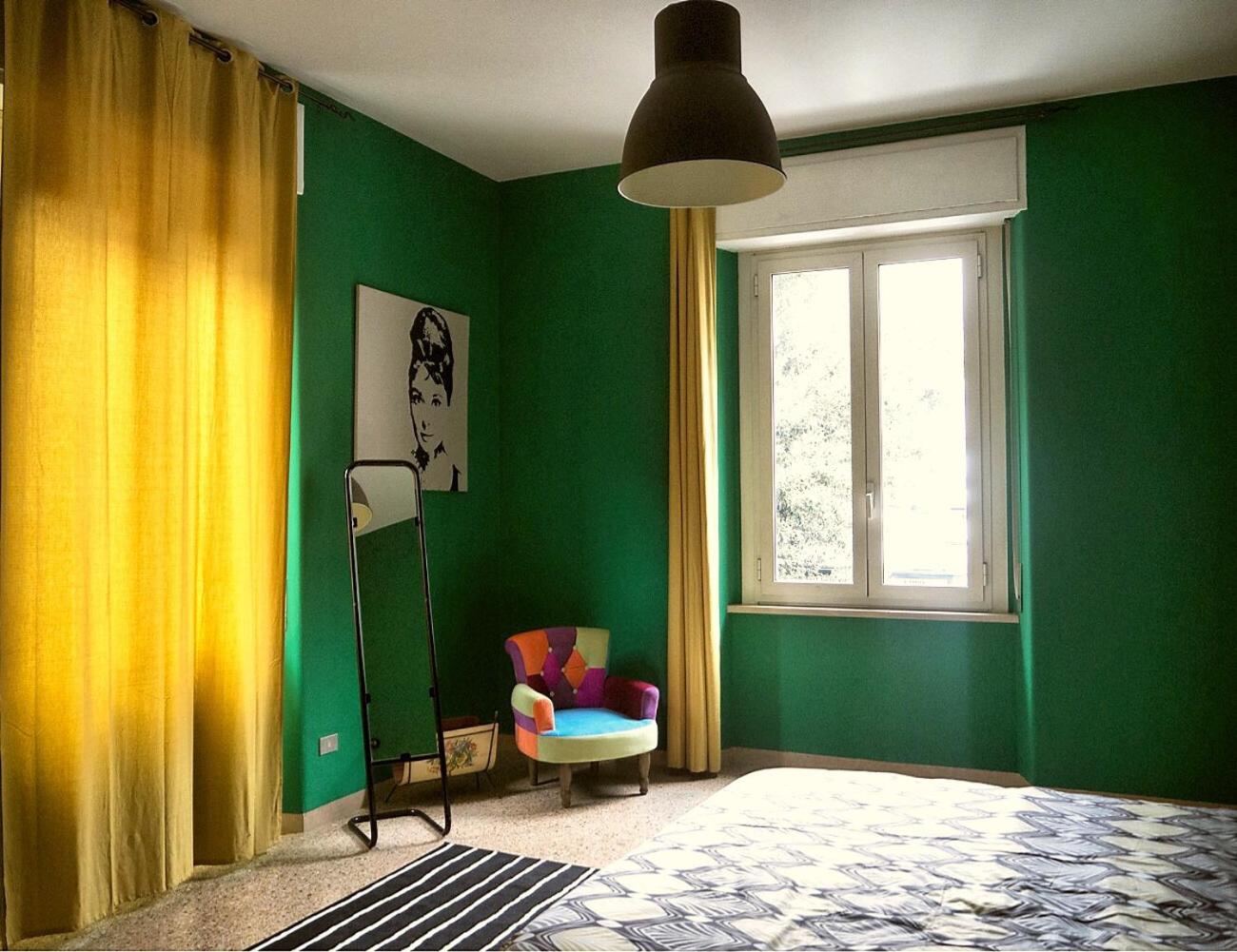 Double Room with Private External Bathroom - Photo 2