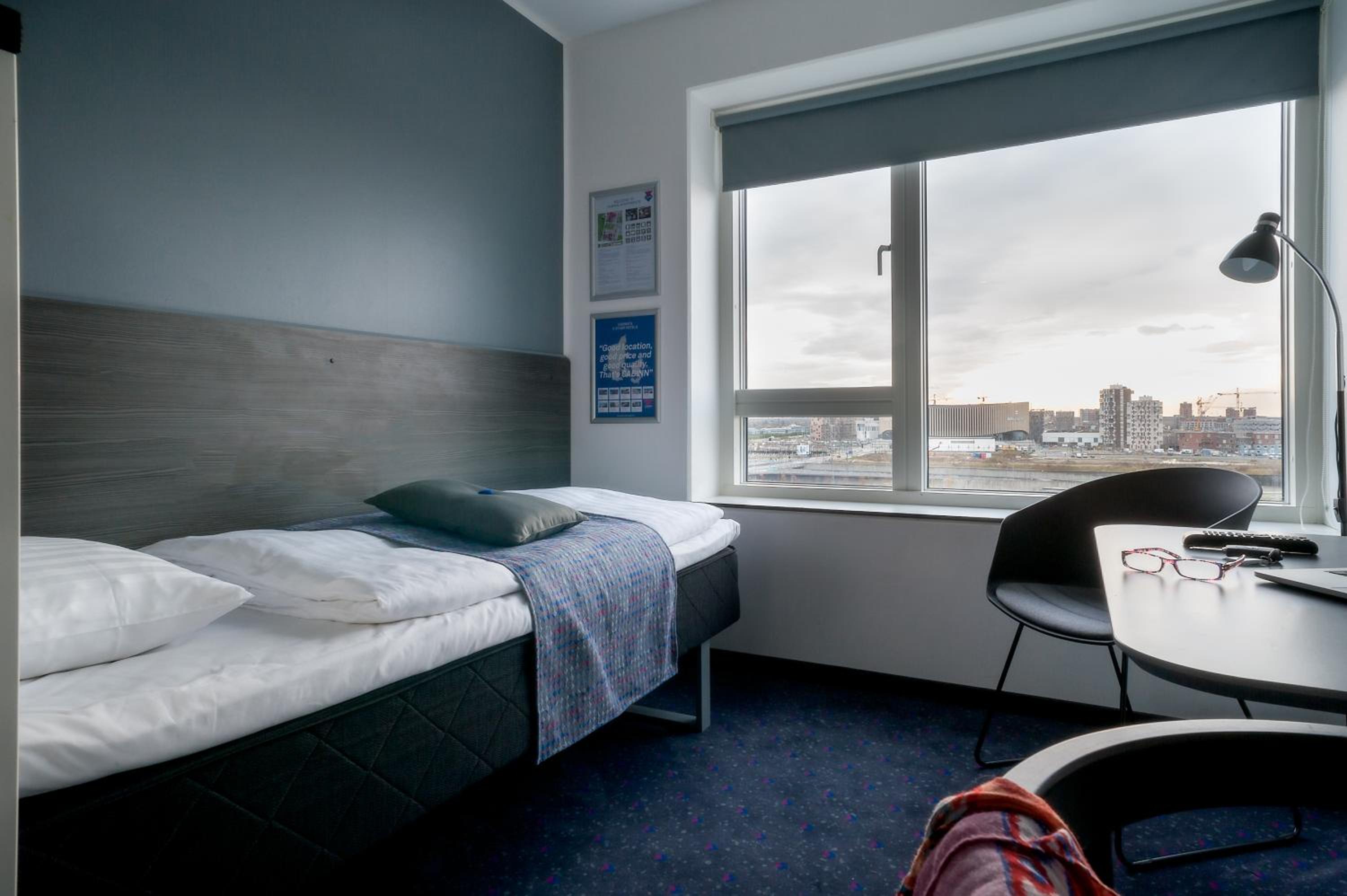 Single Bed Apartment photo 1