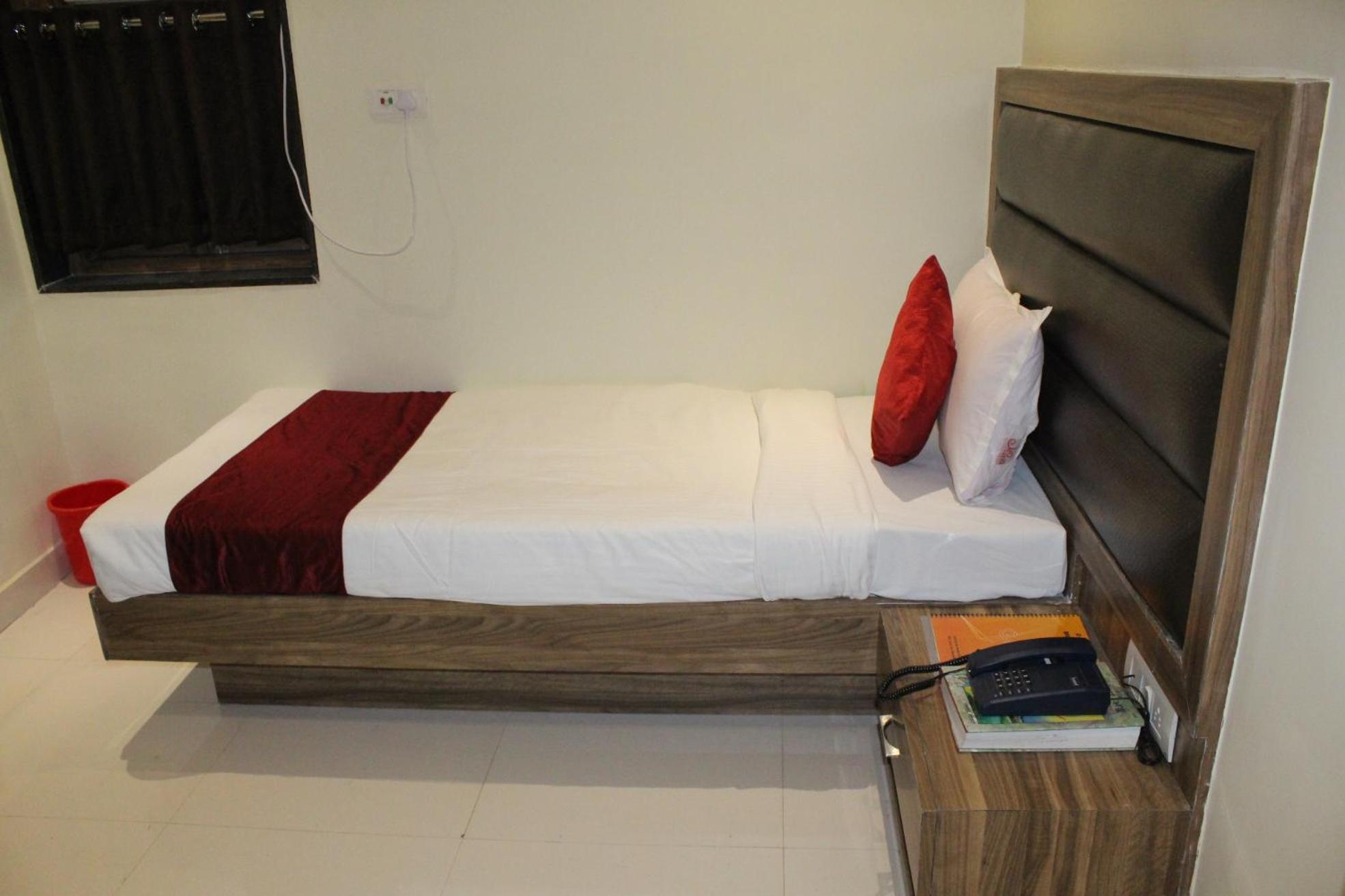 Deluxe Single Room photo 2