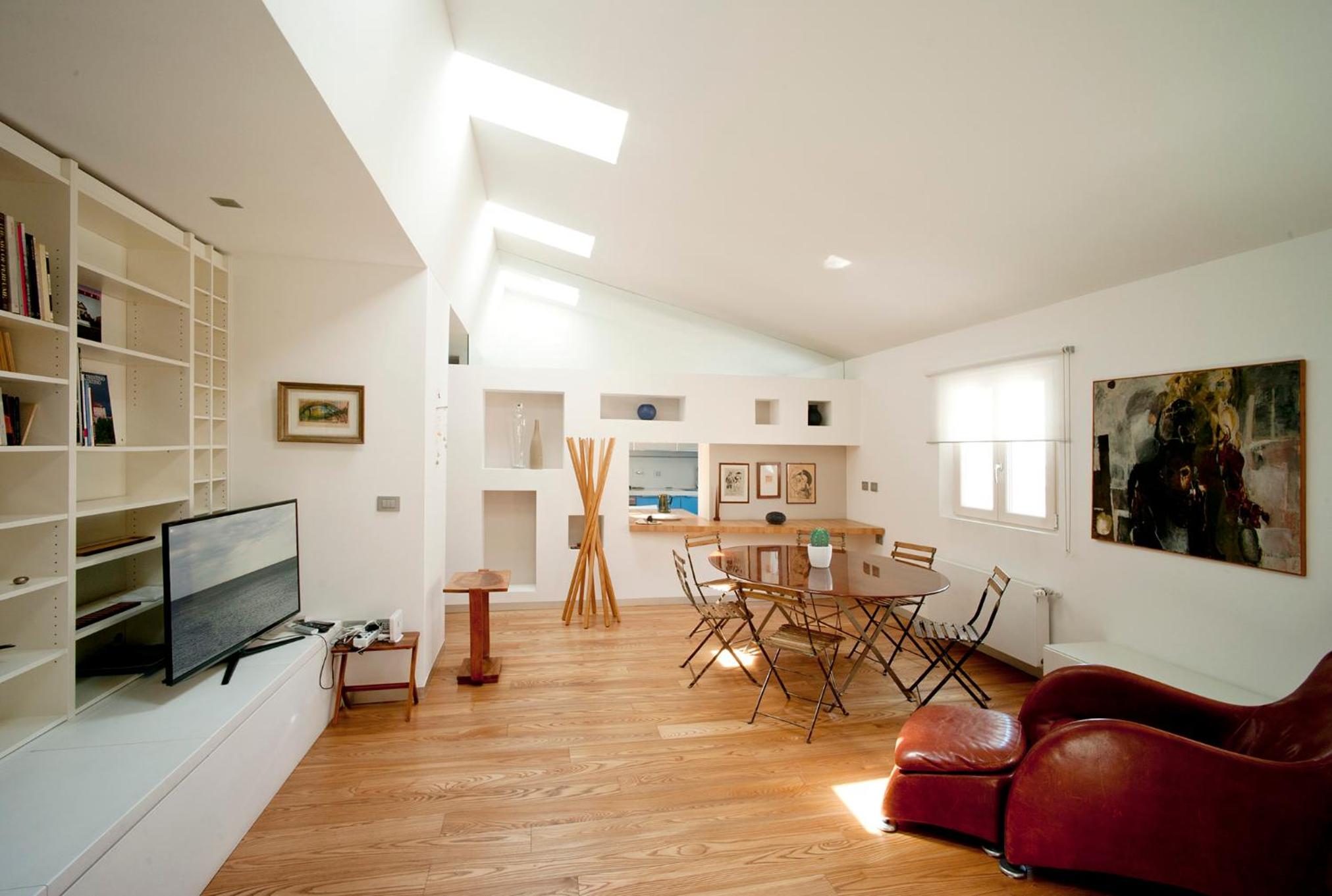 One-Bedroom Apartment - Separate Building