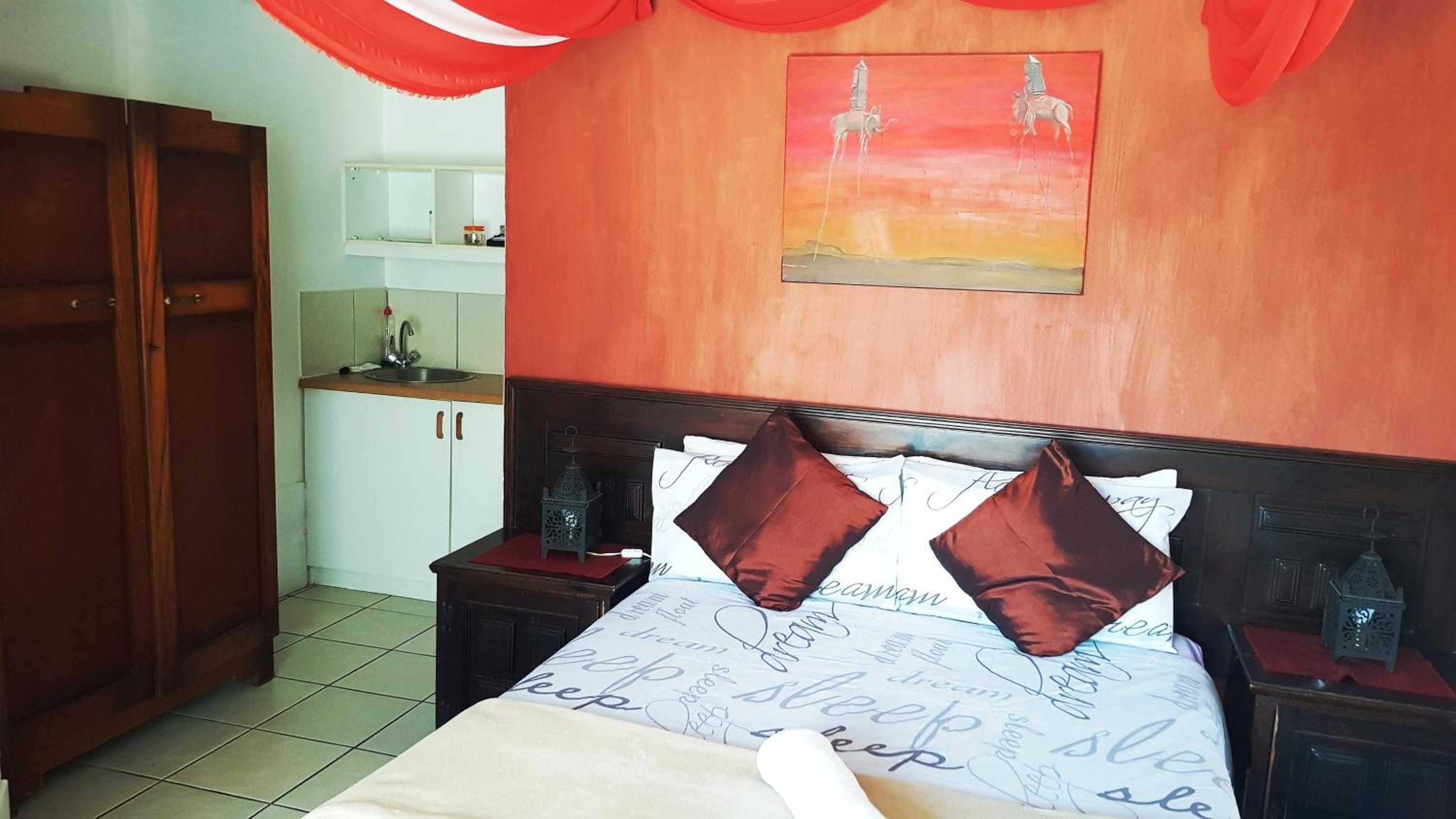Deluxe Double Room photo 3