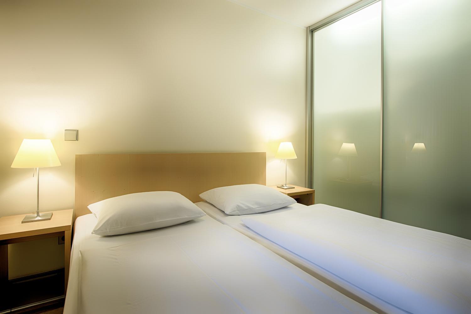Superior One-Bedroom Apartment