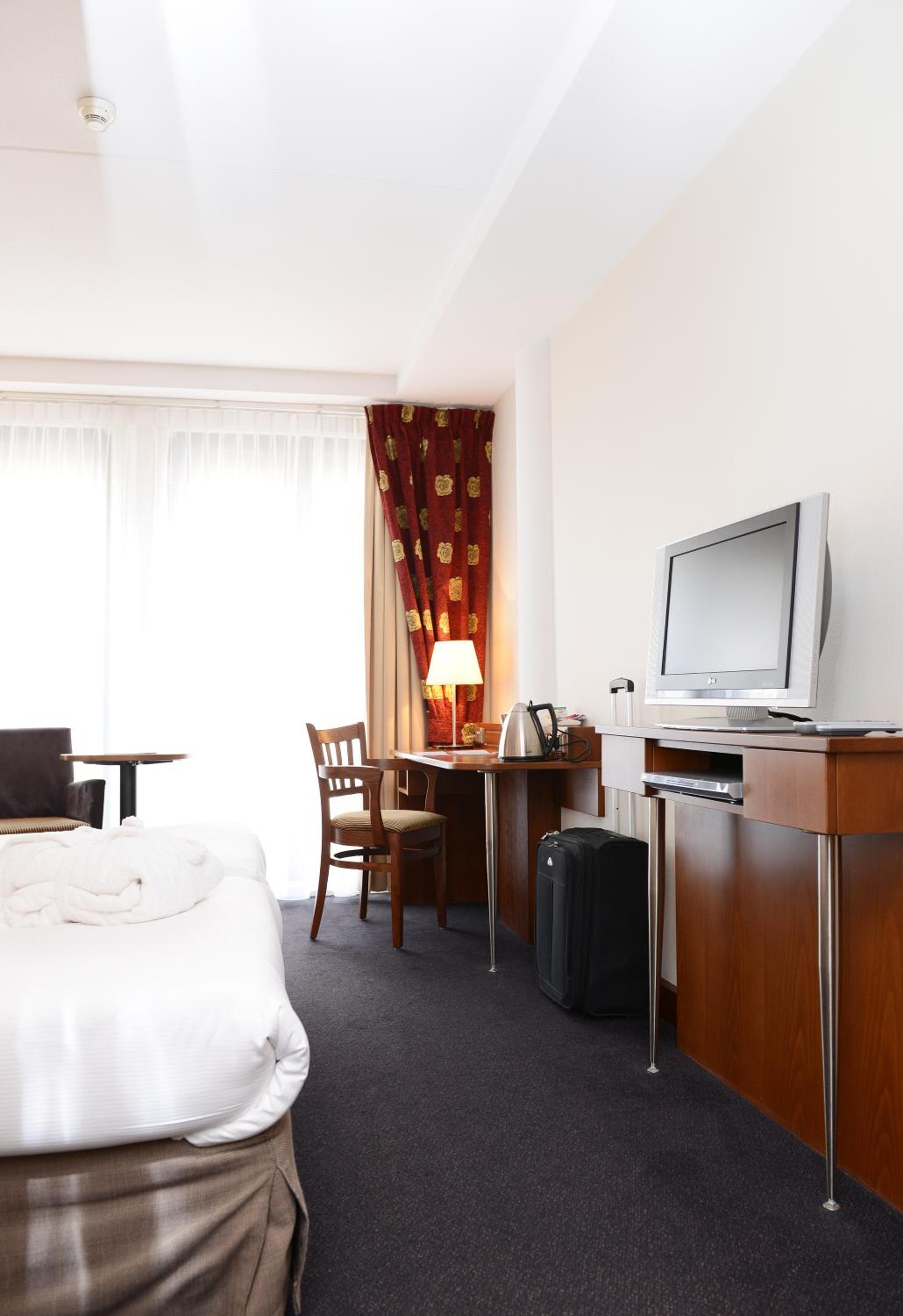 Executive Room - Photo 3