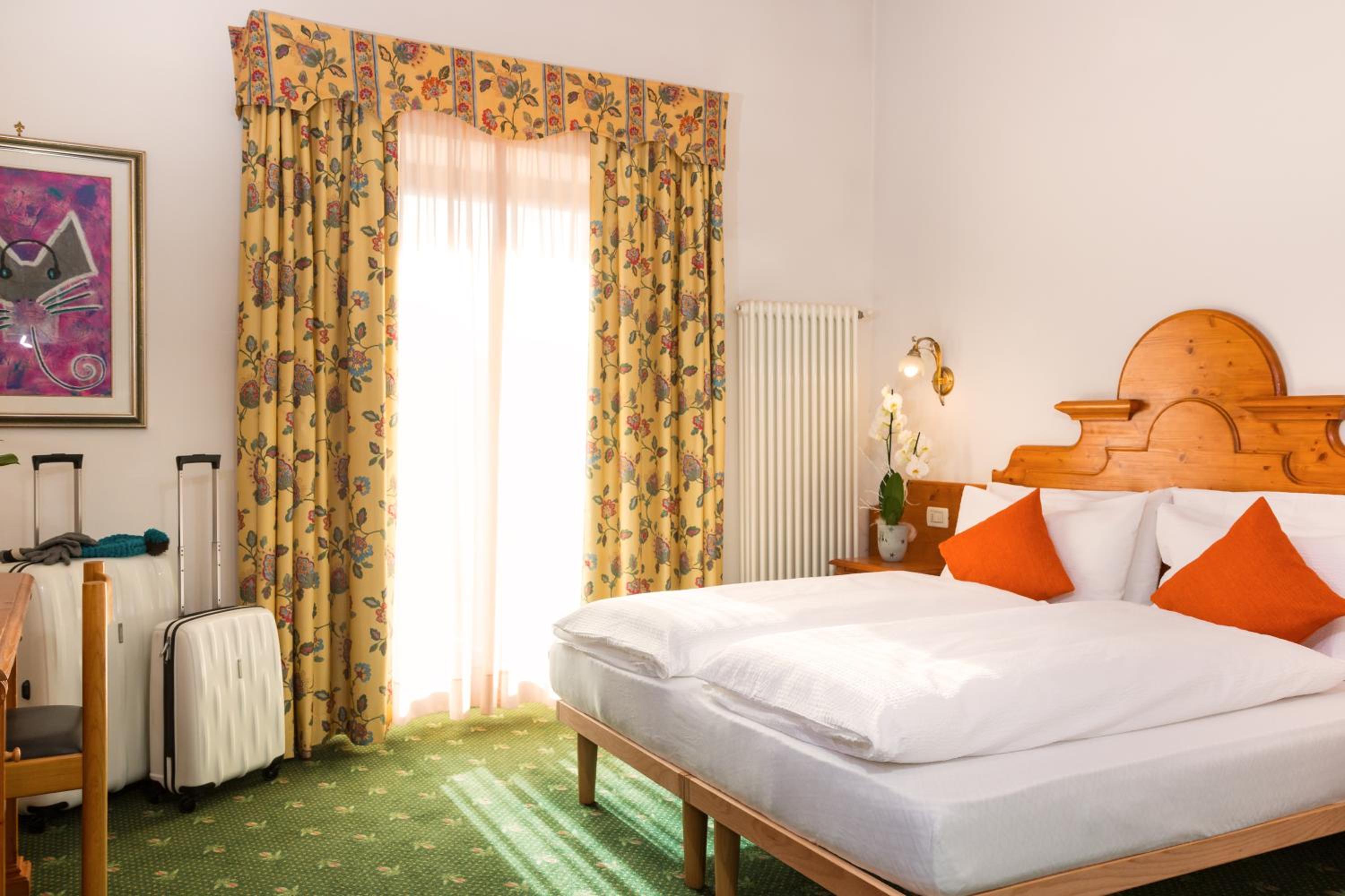 Standard Double or Twin Room - Photo 6