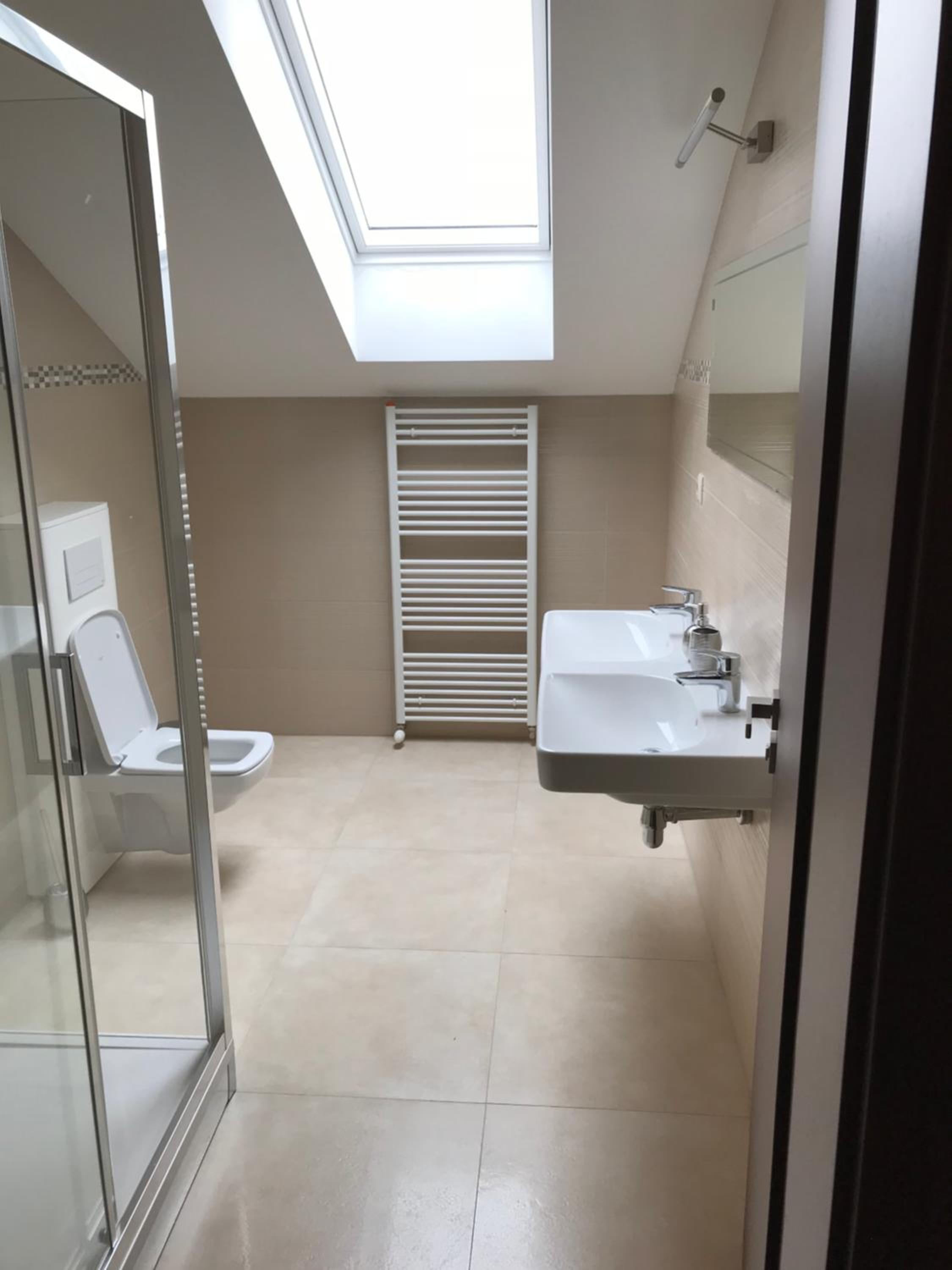 Deluxe Suite - Photo 1