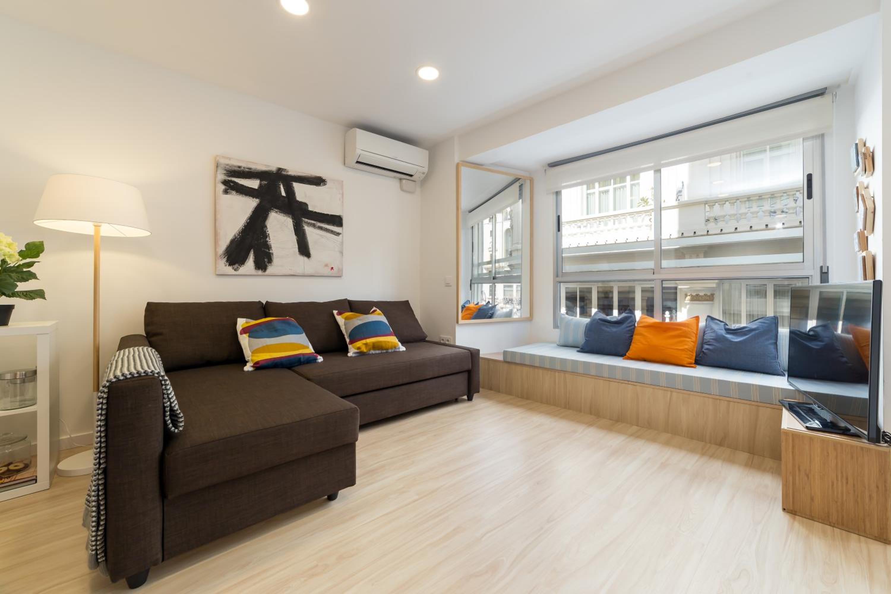 Apartamento con Balcón