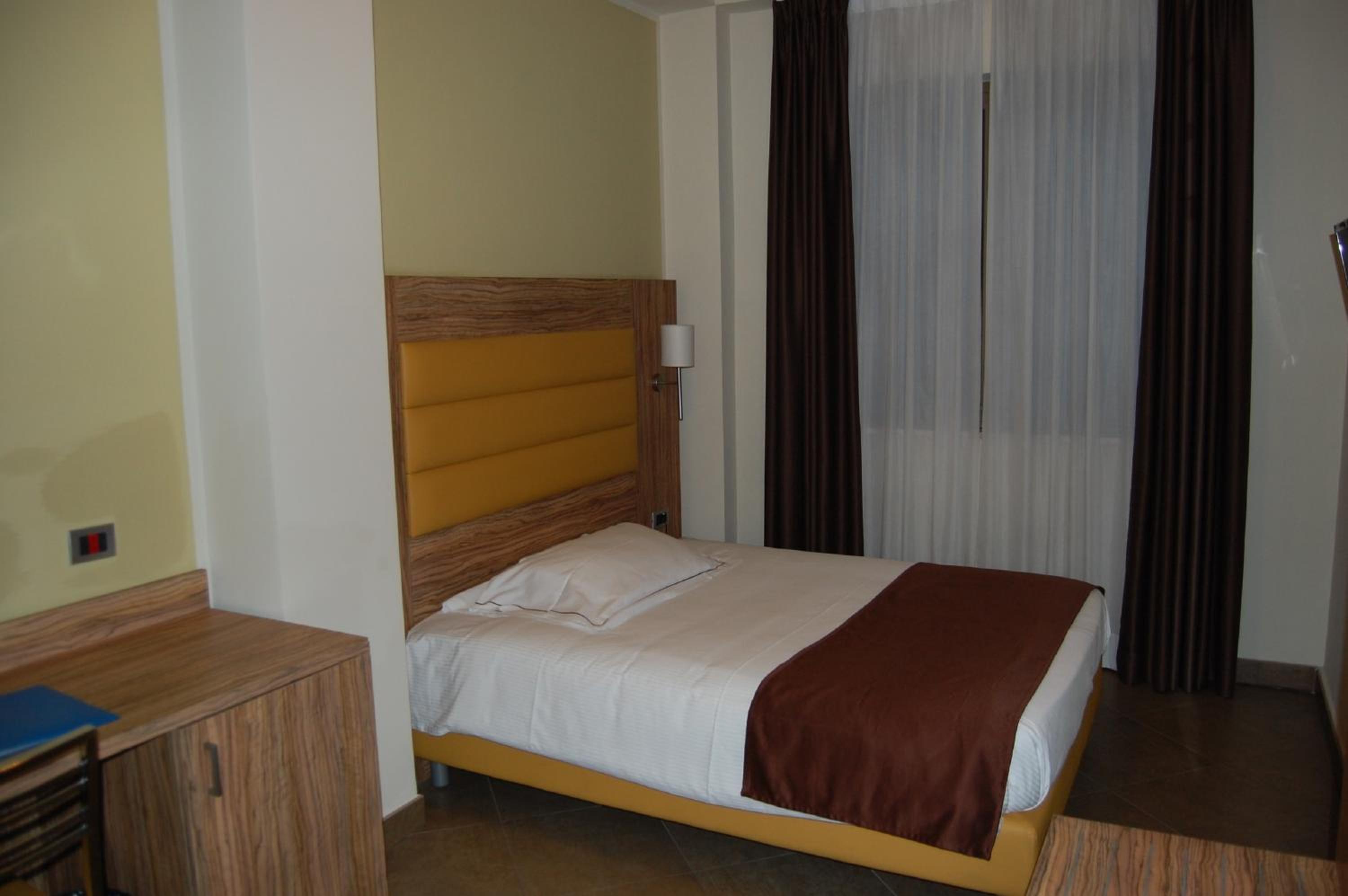 Superior Single Room photo 3